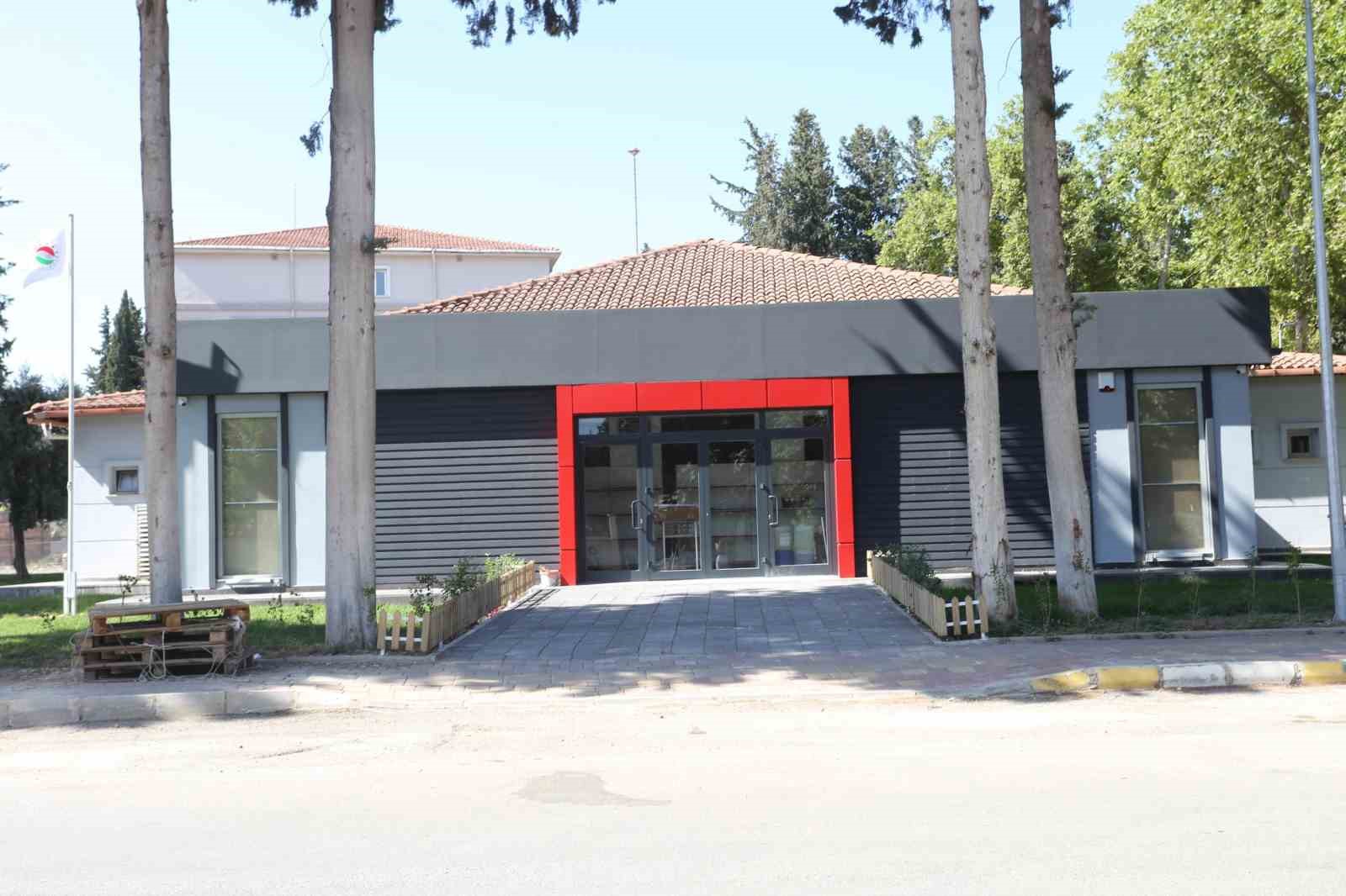Kepez Halk Market açılış için gün sayıyor
