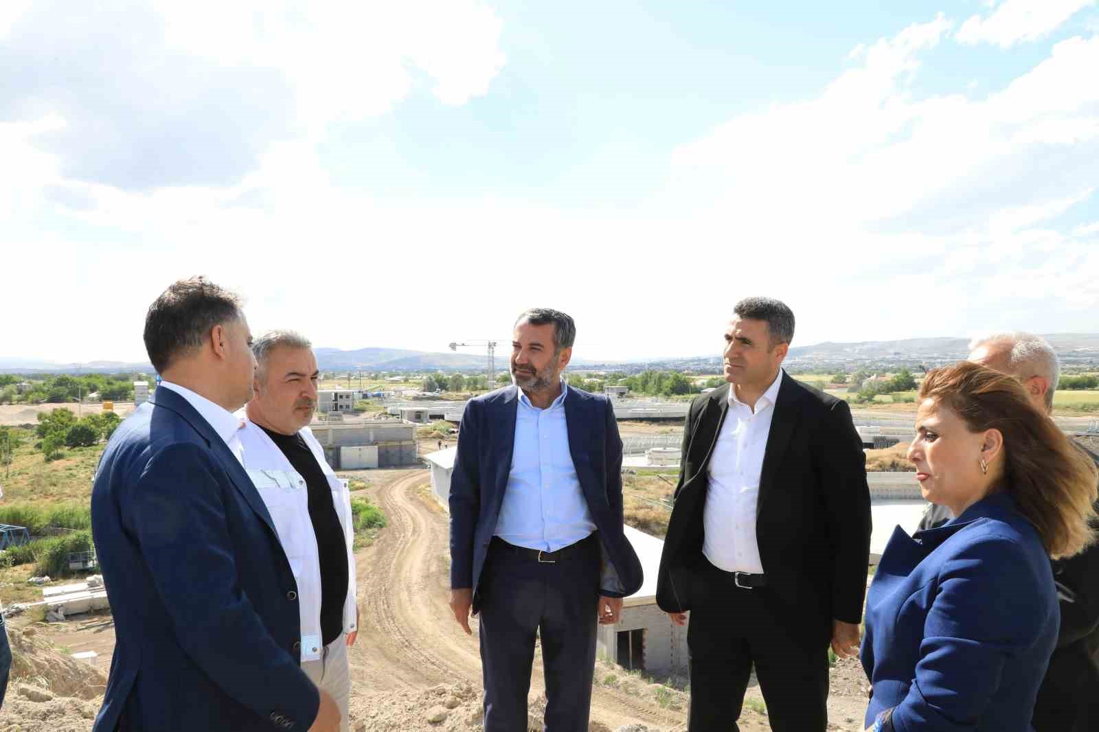 Başkan Şerifoğulları, İleri Biyolojik Atık Su Arıtma Tesisi&rsquo;nde incelemelerde bulundu
