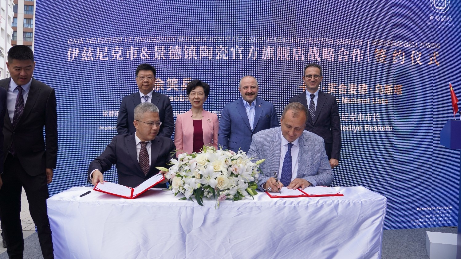 İznik Seramik Sanayi Birliği imza töreni İstanbul’da gerçekleşti