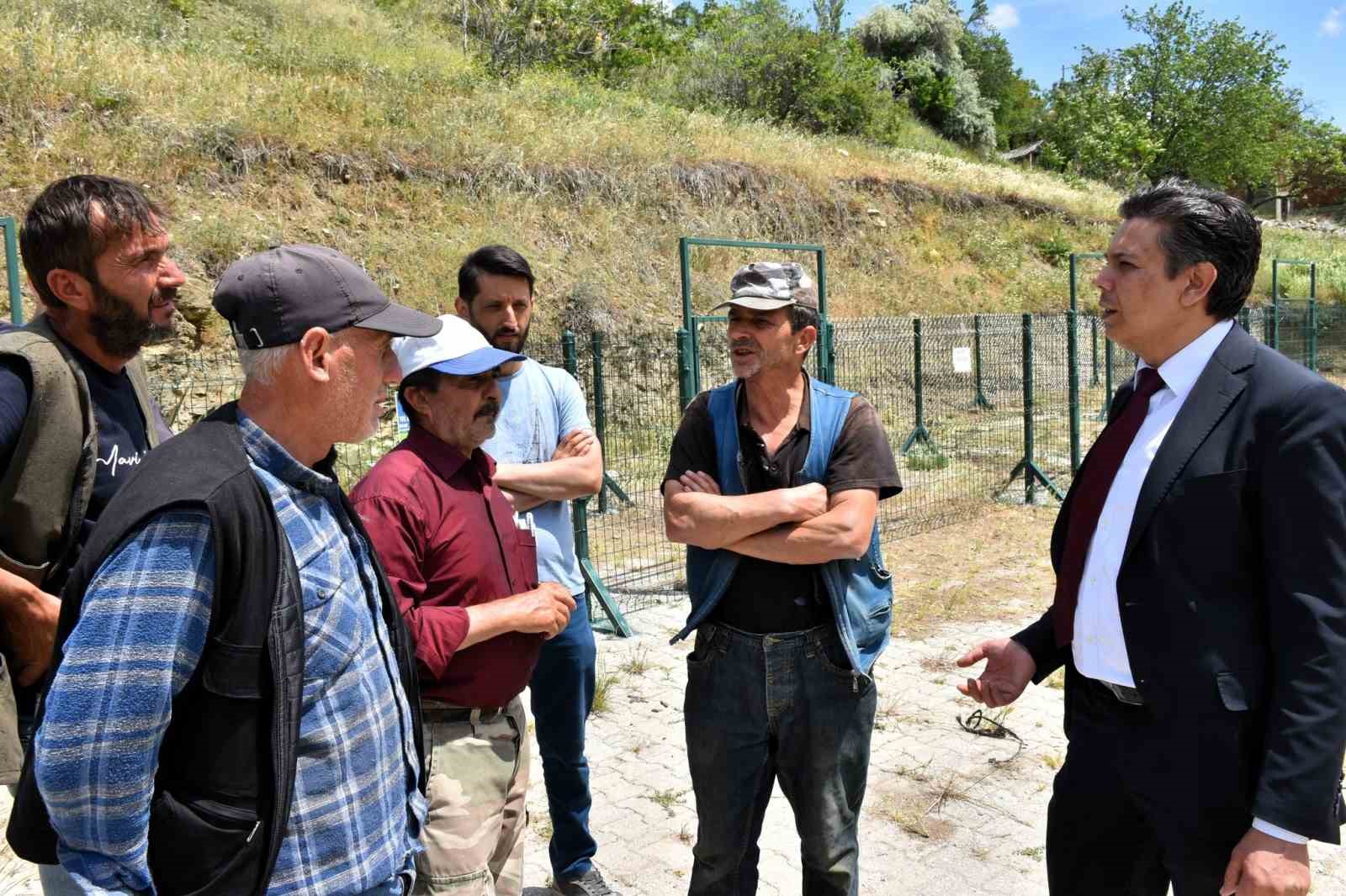 Başkan Durgut’tan hayvan pazarında Kurban Bayramı öncesi inceleme