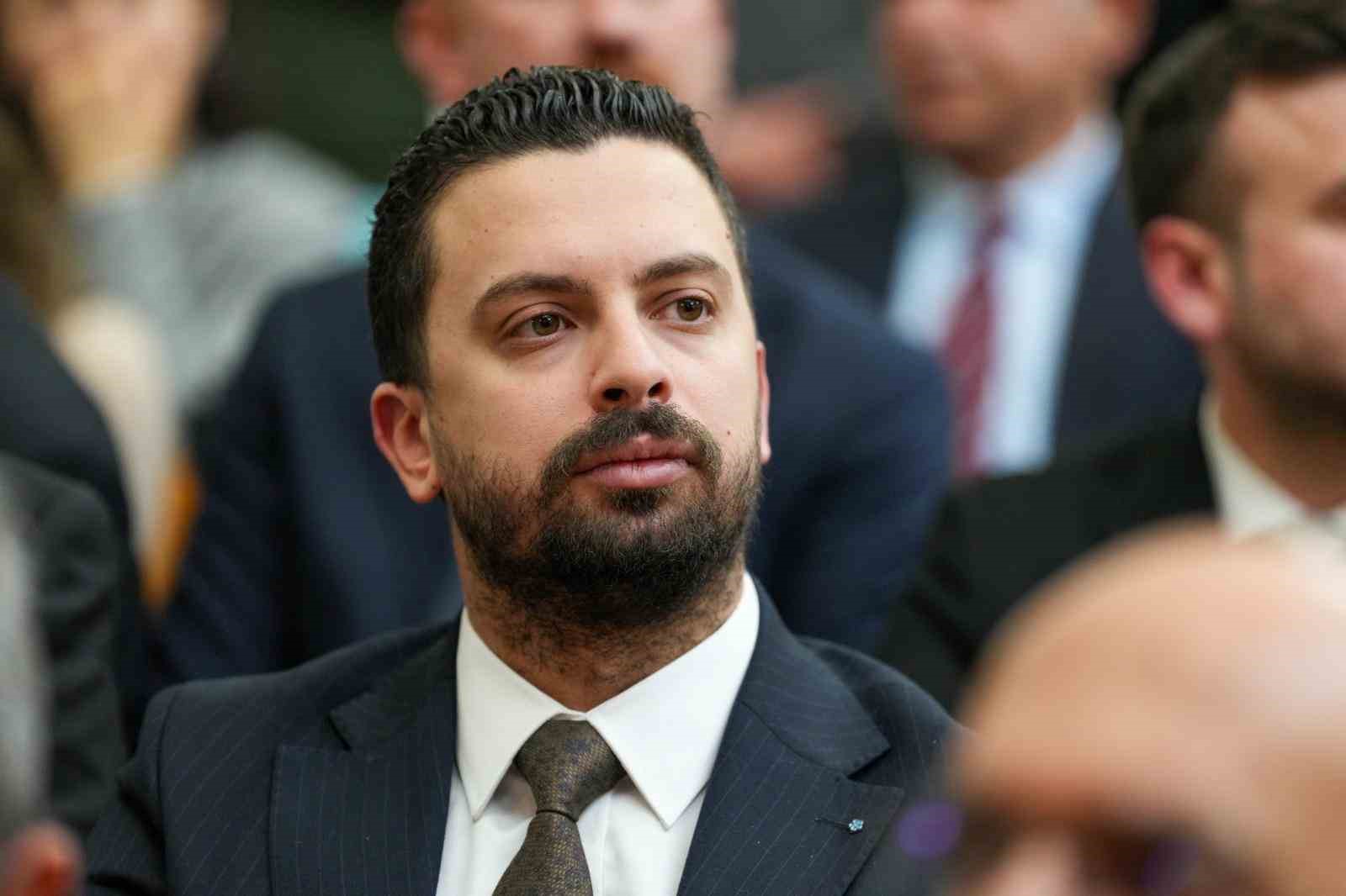 Özkösemen: "Bizim gündemimiz polemik değil, Şehzadeler halkının huzurudur"