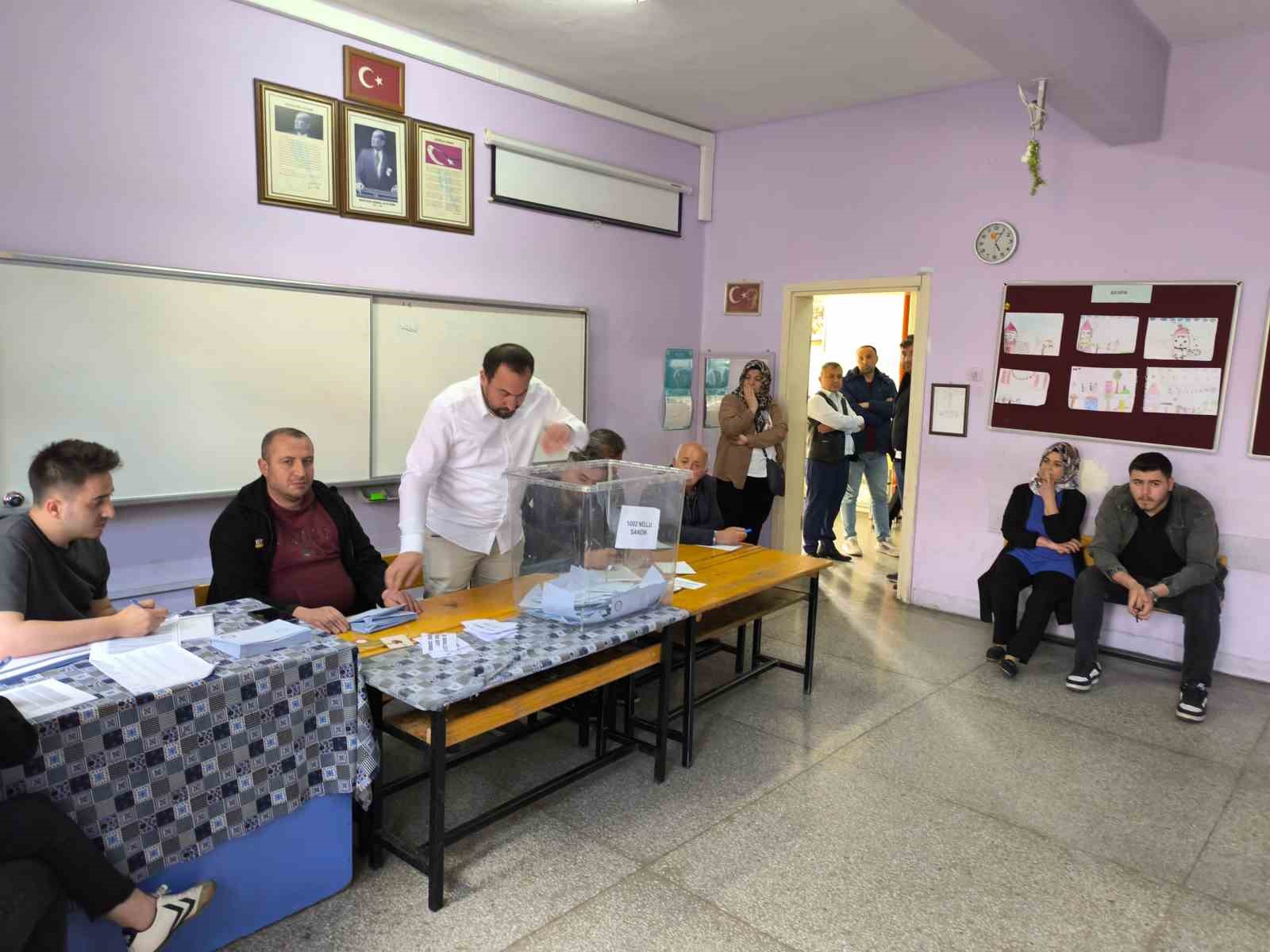 Afyonkarahisar’da muhtarlık seçimi