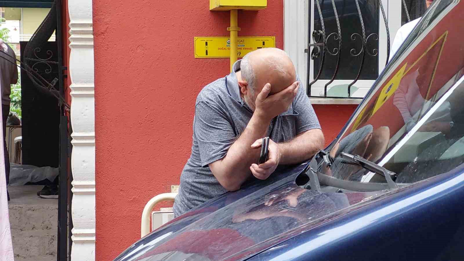 Balkondan d&uuml;şen 60 yaşındaki vertigo hastası hayatını kaybetti
