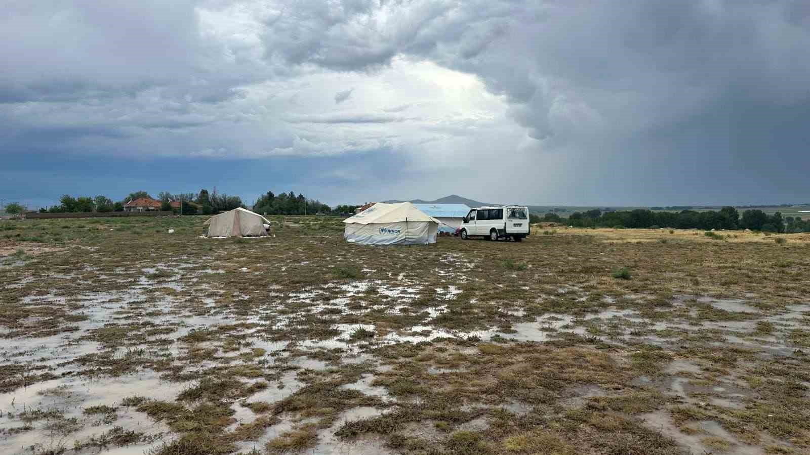 Yozgat’ta şiddetli yağış sele neden oldu