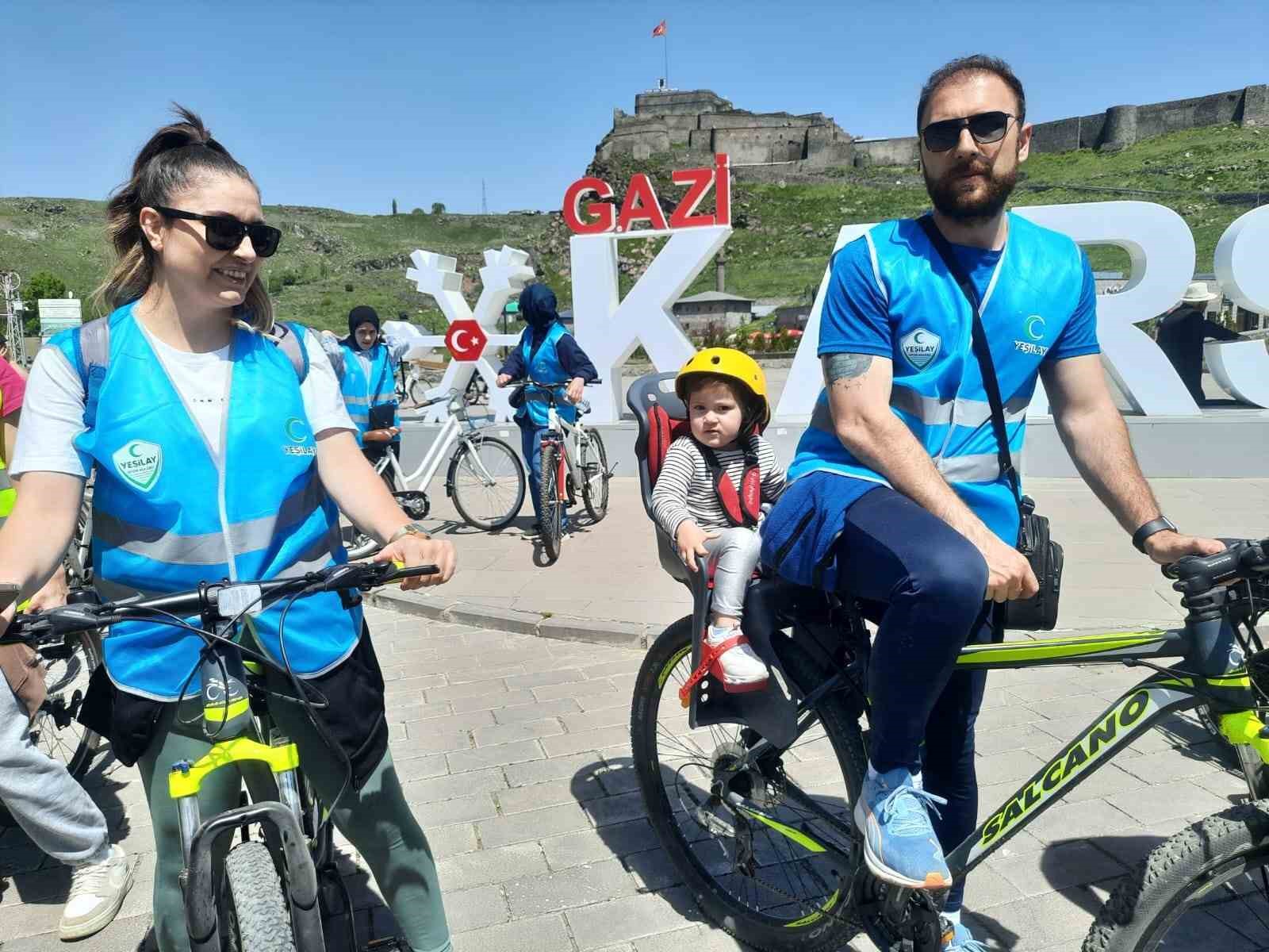 Kars’ta pedallar sağlık için çevrildi
