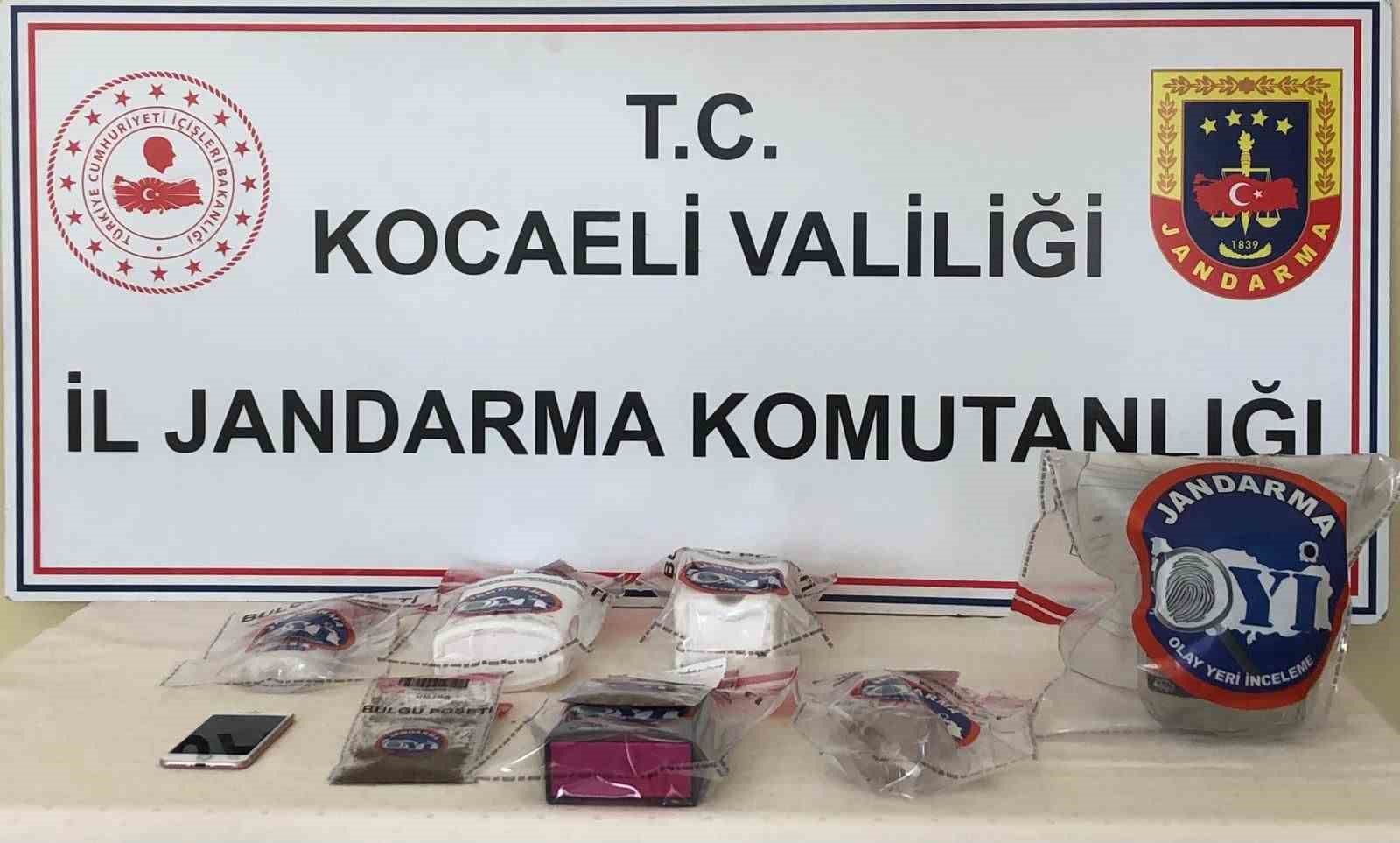 Kocaeli’de 5 adrese eş zamanlı uyuşturucu operasyonu: 2 tutuklama