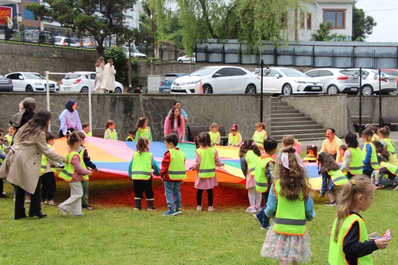 Avrasya Üniversitesi’nde çocuk şenliği