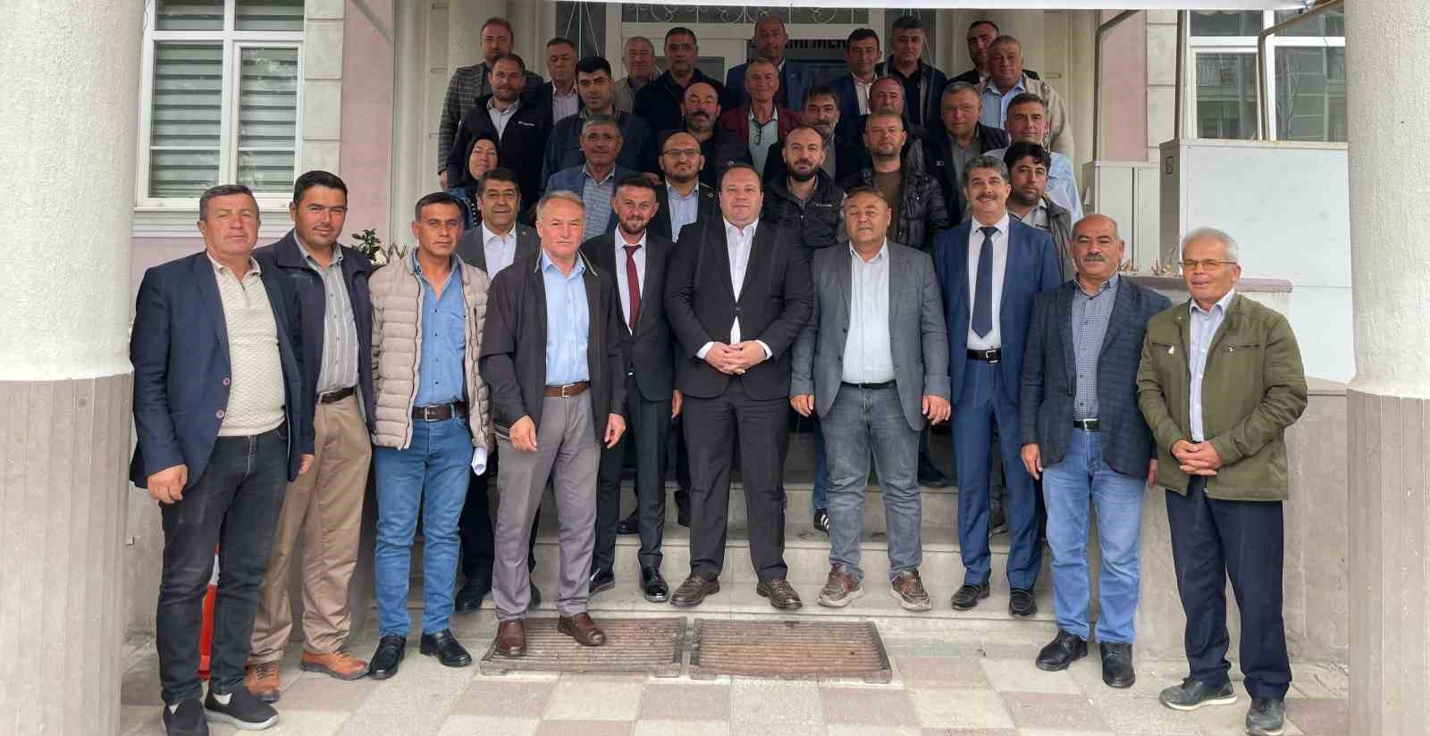 Şuhut&rsquo;ta K&ouml;ylere Hizmet G&ouml;t&uuml;rme Birliği enc&uuml;men se&ccedil;imi yapıldı
