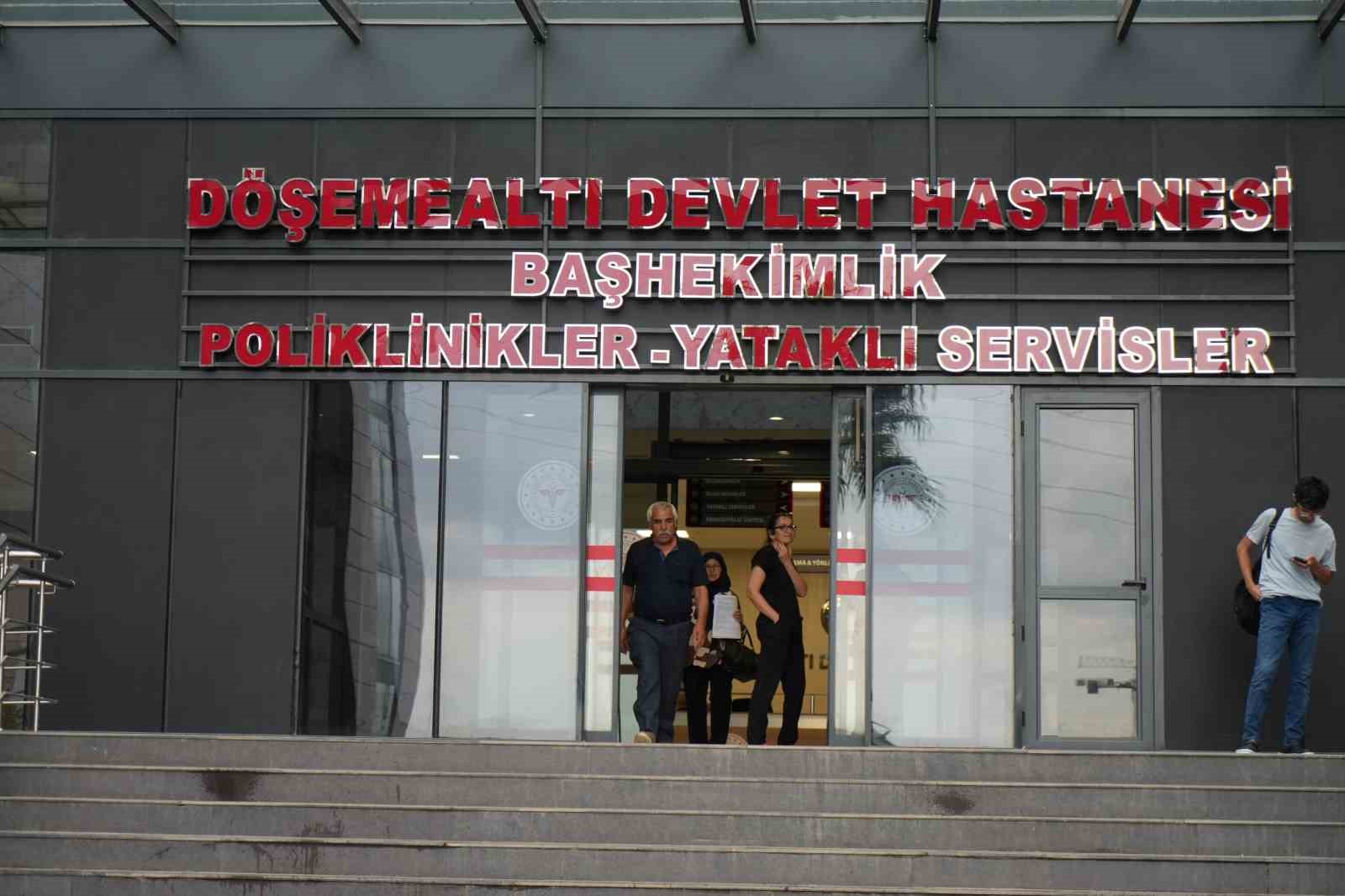 Antalya’da diyaliz merkezinde notalarla tedavi
