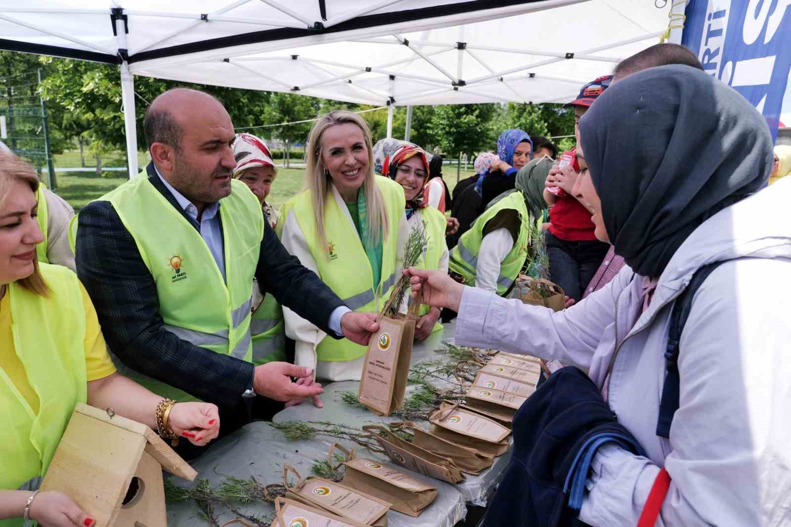 AK Parti’den Çevre Haftası etkinliği