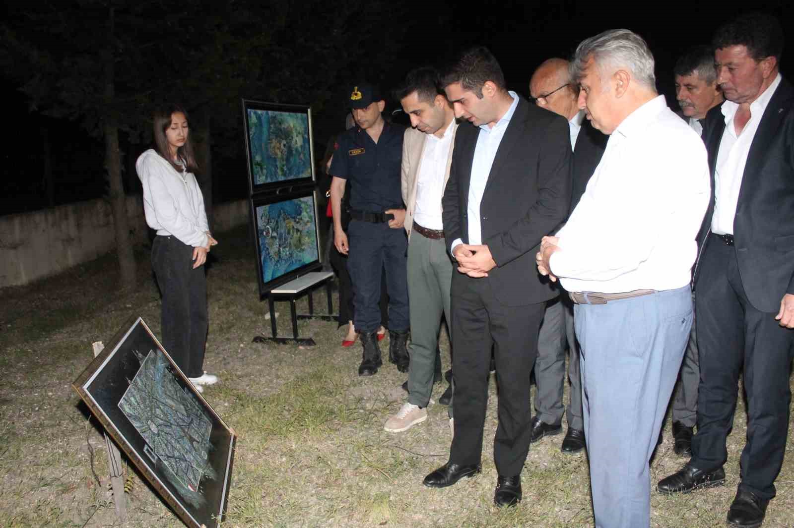 Manyas Anadolu Lisesi’nde İslam Devletleri Şenliği düzenlendi