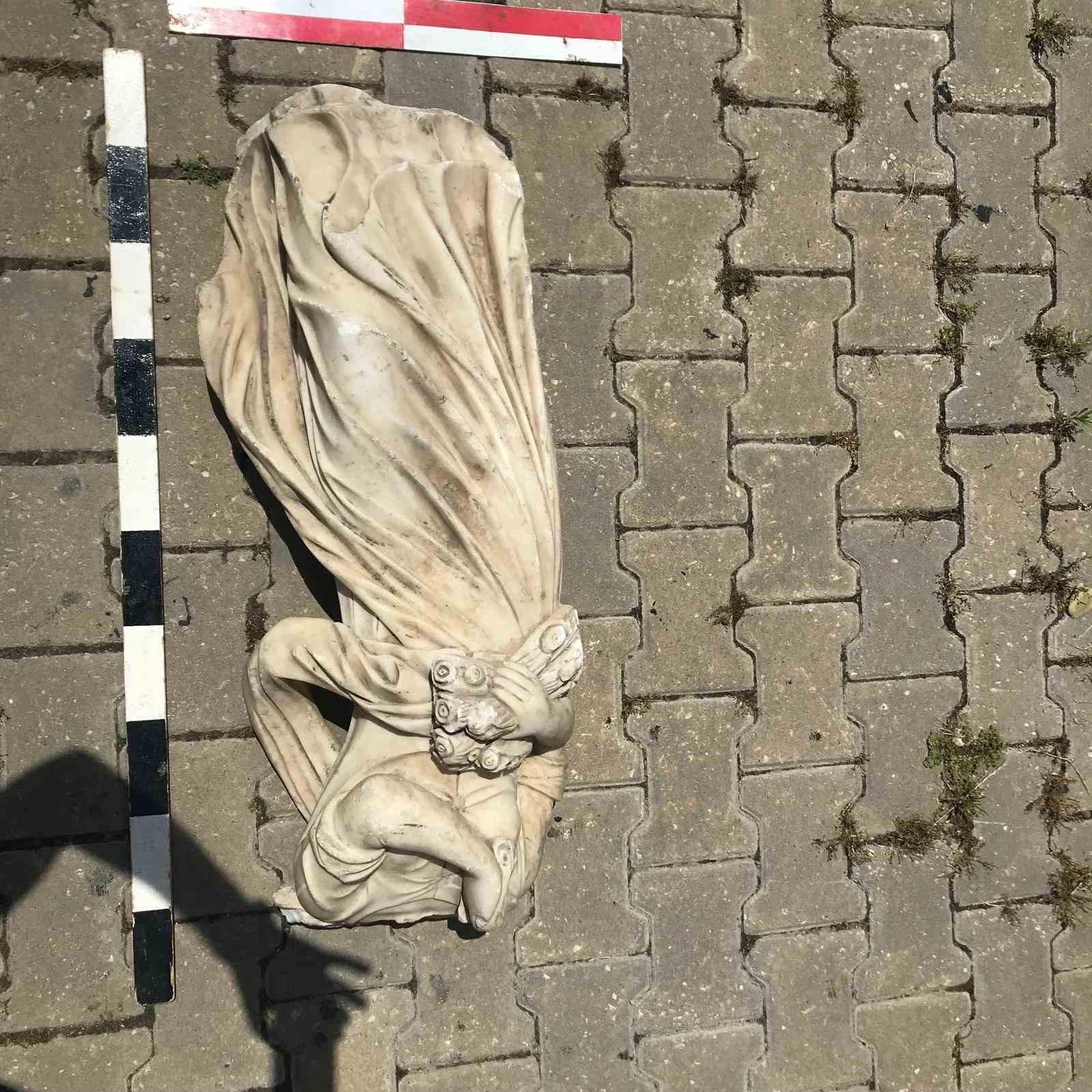 Edirne’de başsız heykel operasyonu: 3 şüpheli hakkında işlem başlatıldı