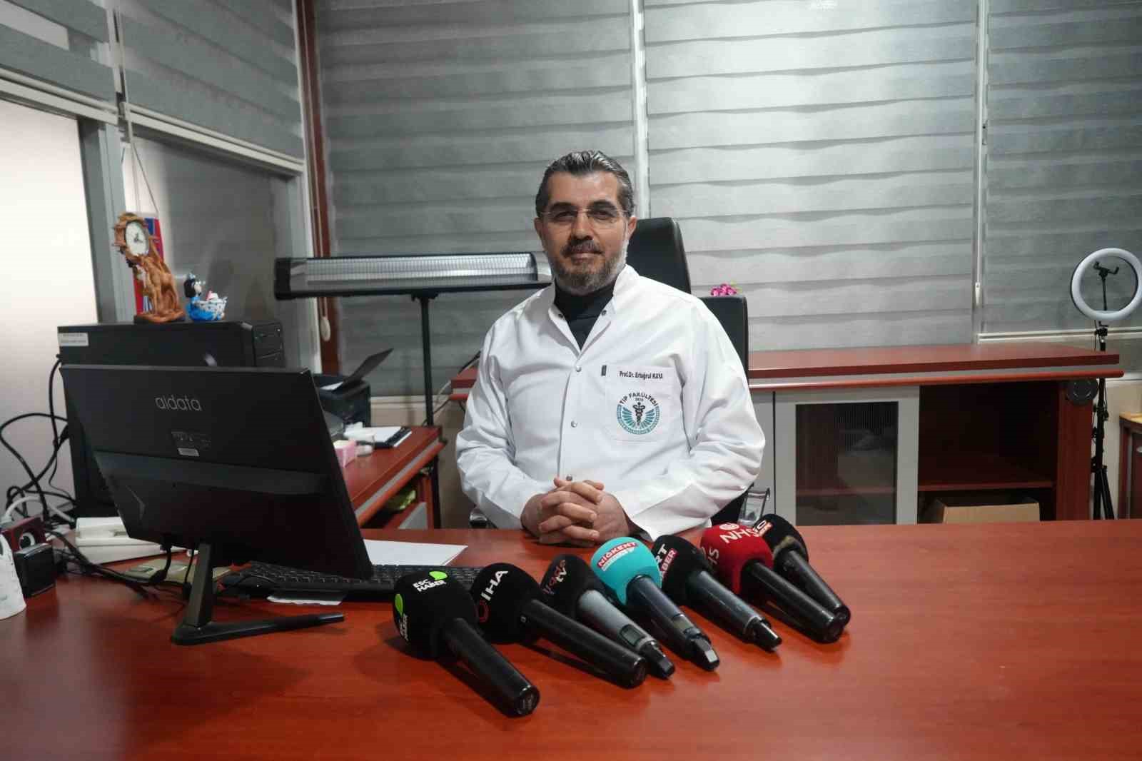 Prof. Dr. Kaya’dan zehirli mantar uyarısı: "Doğadan toplanan mantarlar hayati risk taşıyor"
