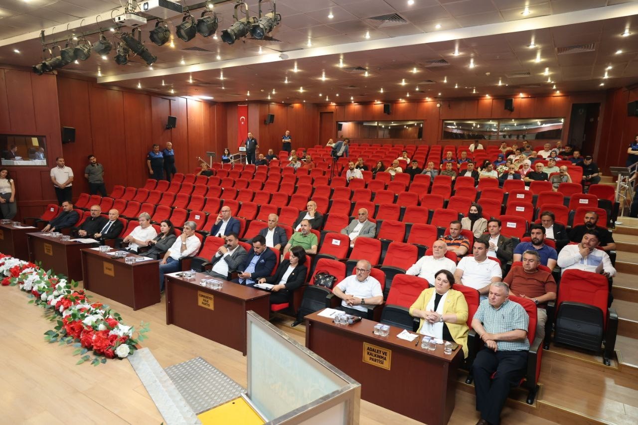 Çayırova’da 4 gündem maddesi karara bağlandı