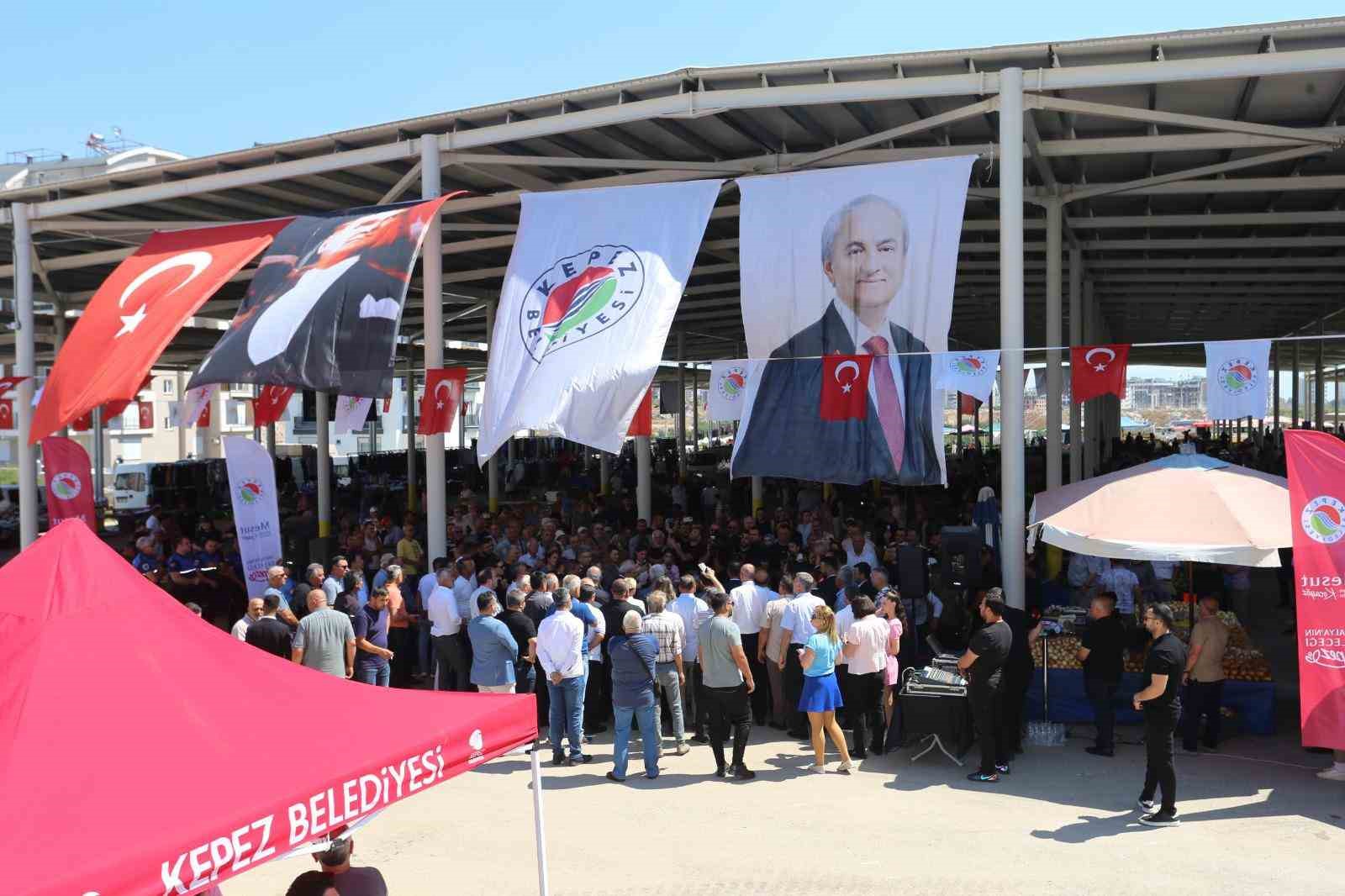 &Ccedil;ankaya Mahallesinin ilk kapalı pazarı hizmete a&ccedil;ıldı
