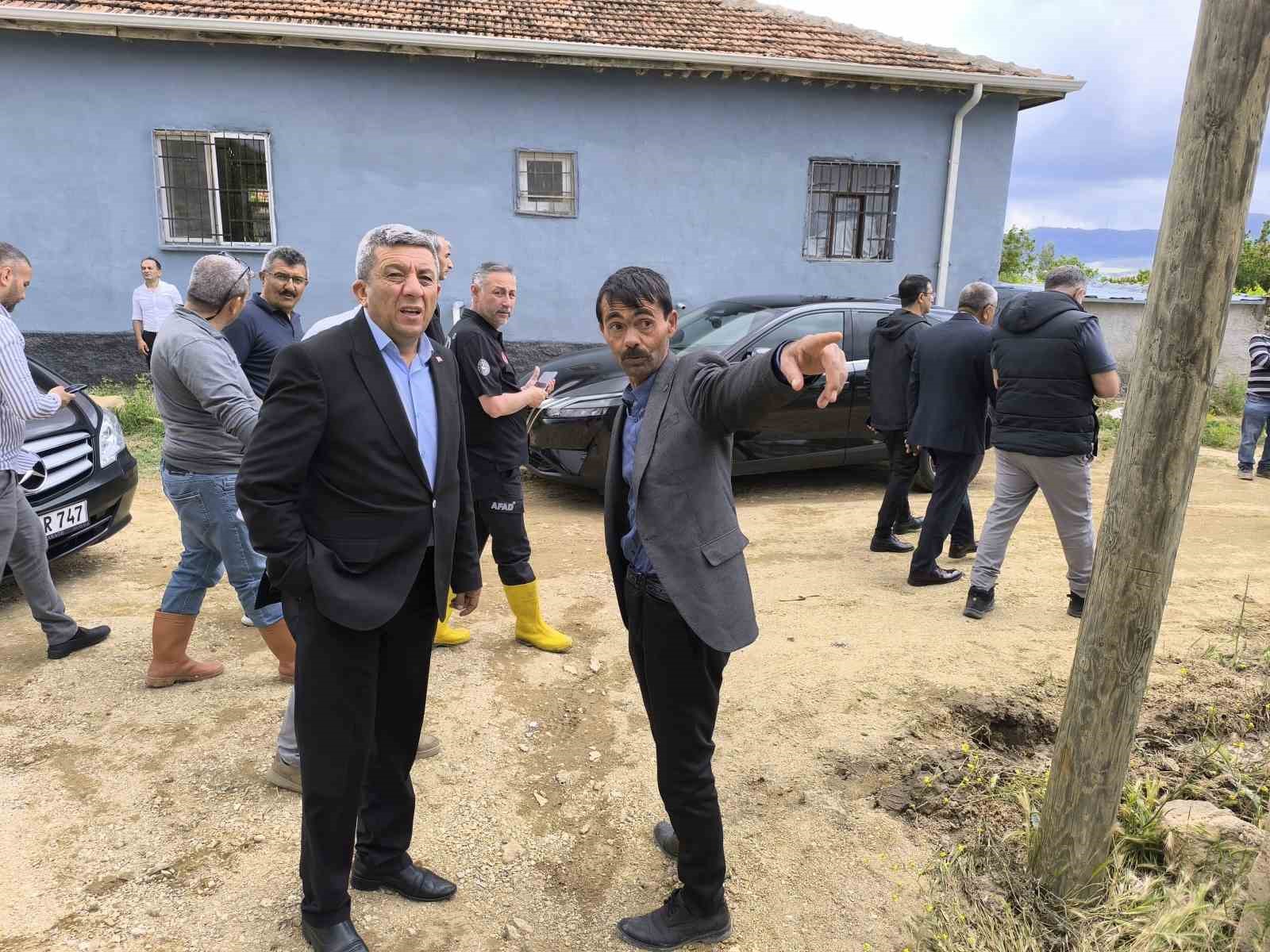 Ziraat Odası Başkanı Toprak: "Tarım arazilerinde 2 bin dönüme yakın zarar var"