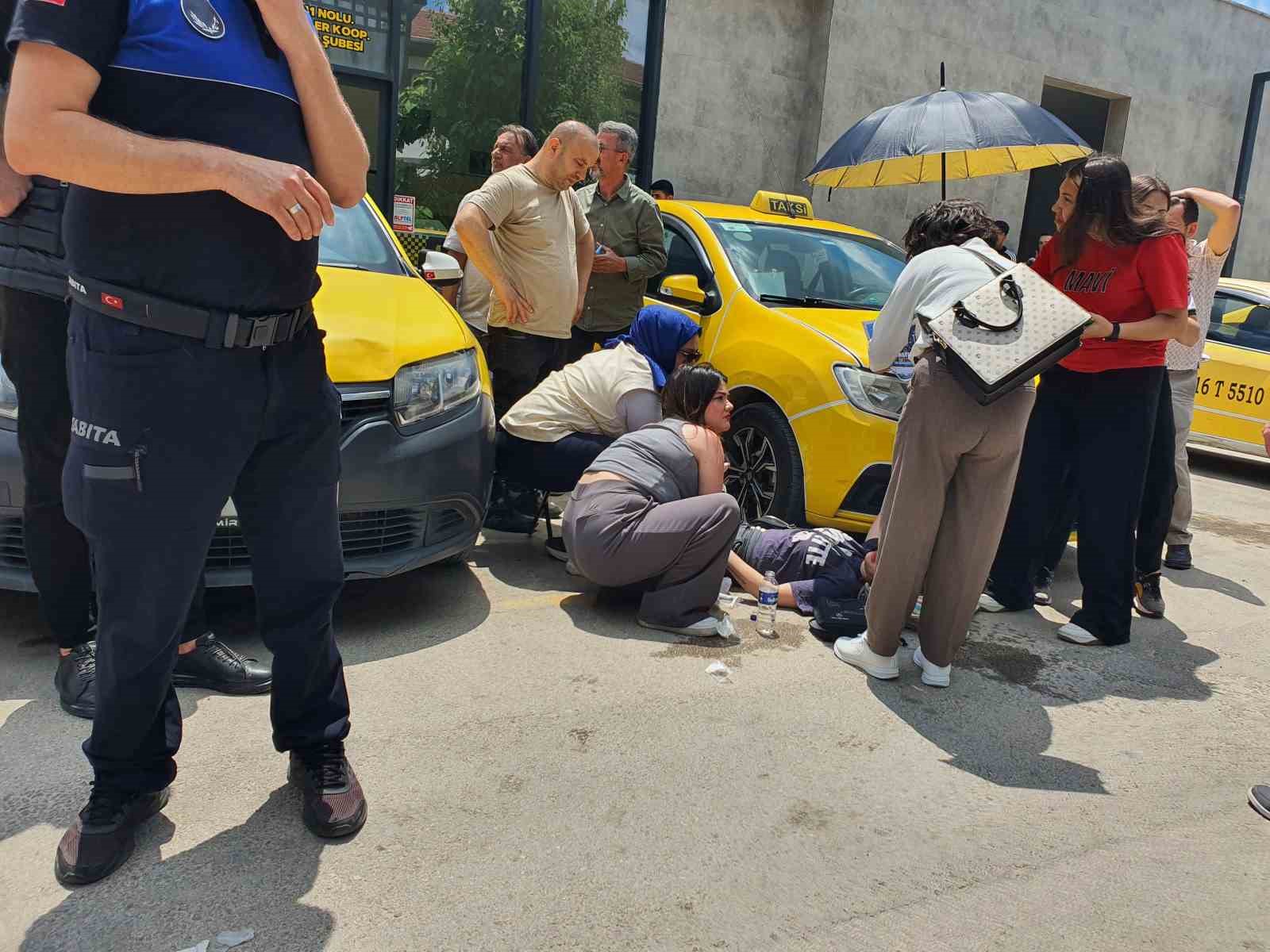 Eski nişanlısını sokak ortasında silahla vurdu
