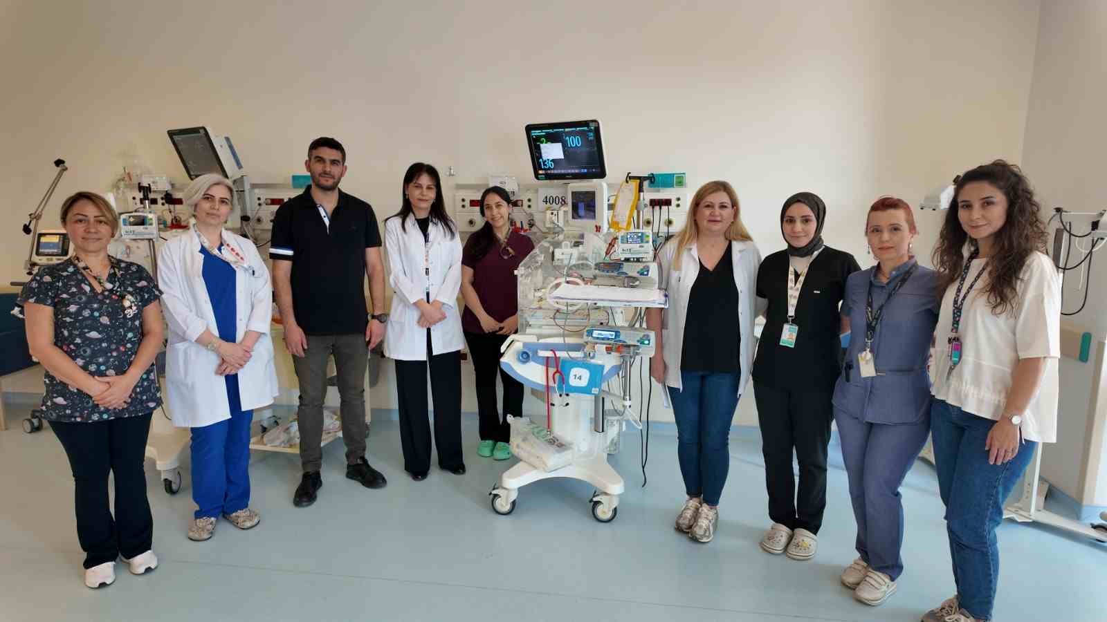 Eskişehir’de yenidoğan bebekte nadir görülen ameliyat başarısı