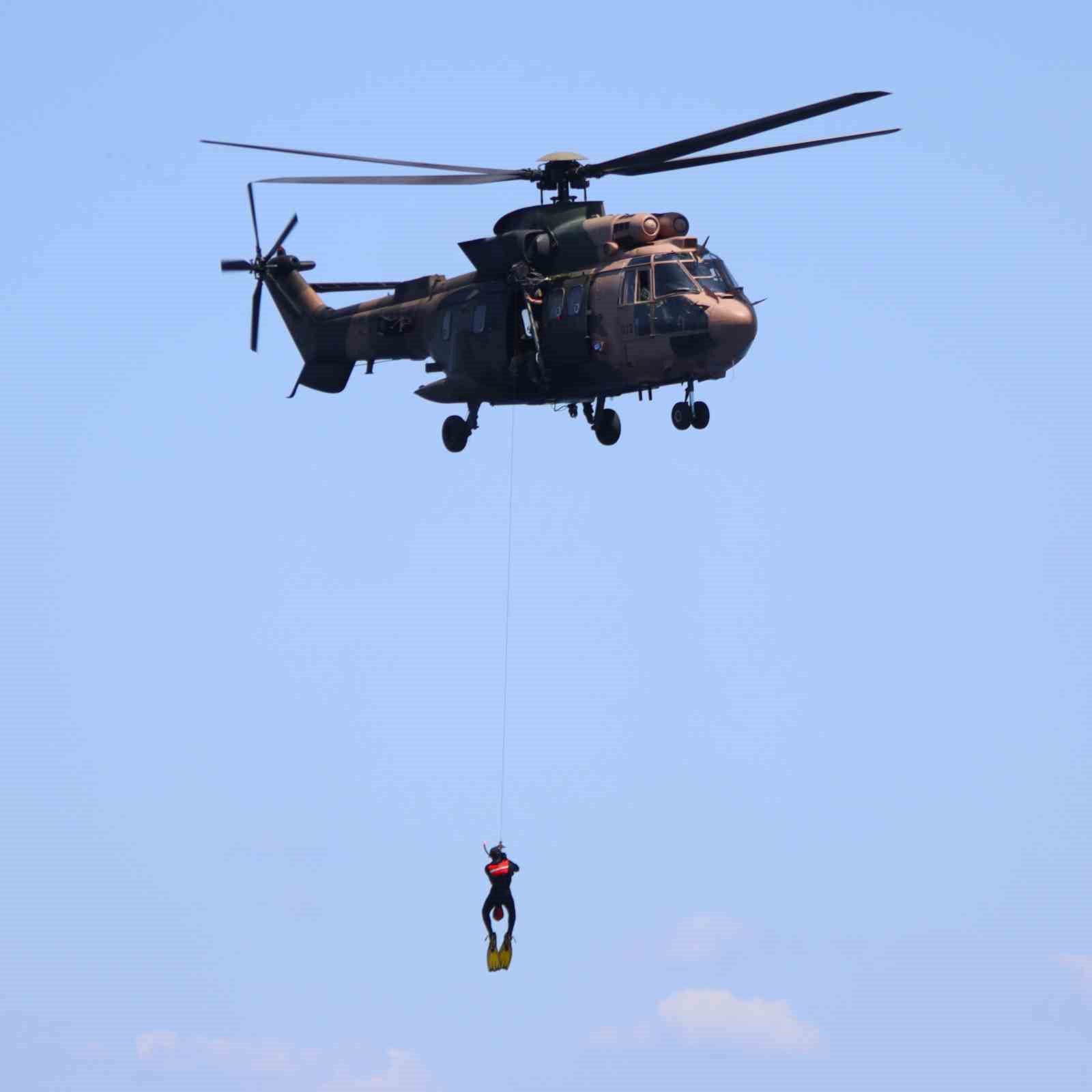 Ege denizinde Anadolu Yıldızı 2025 tatbikatı
