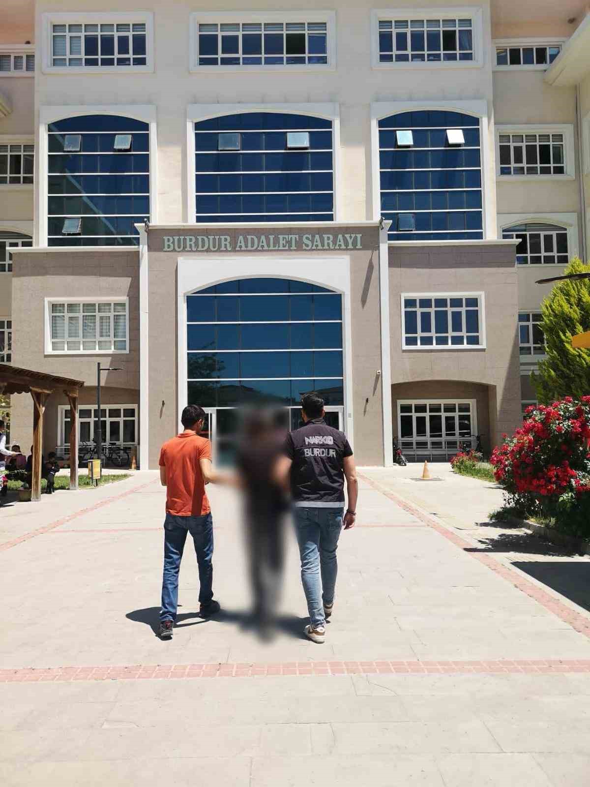 Burdur&rsquo;da uyuşturucu operasyonu: 1 tutuklama
