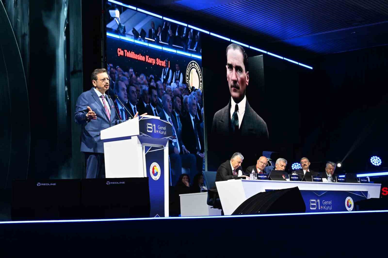 Yılmaz: "T&uuml;rkiye ekonomisine hep birlikte sahip &ccedil;ıkmalıyız"
