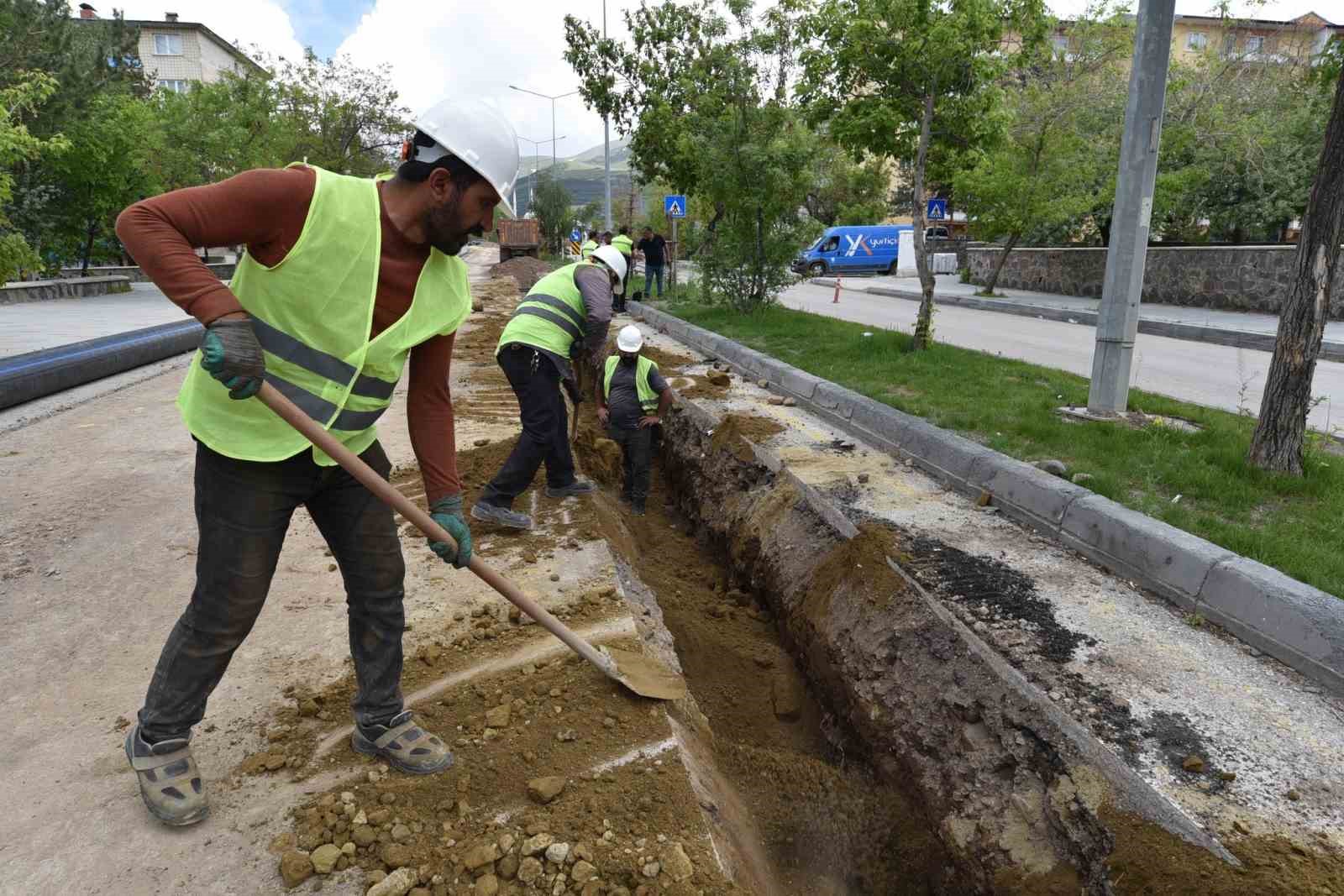 ESKİ, Yenişehir&rsquo;in altyapısını yeniliyor
