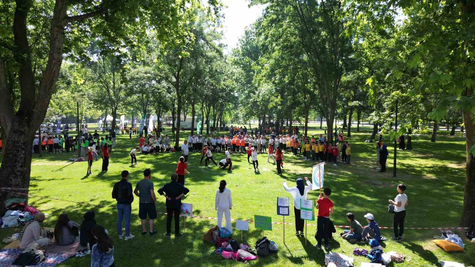 &Ccedil;ocuklar unutulmaz bir g&uuml;n yaşadı
