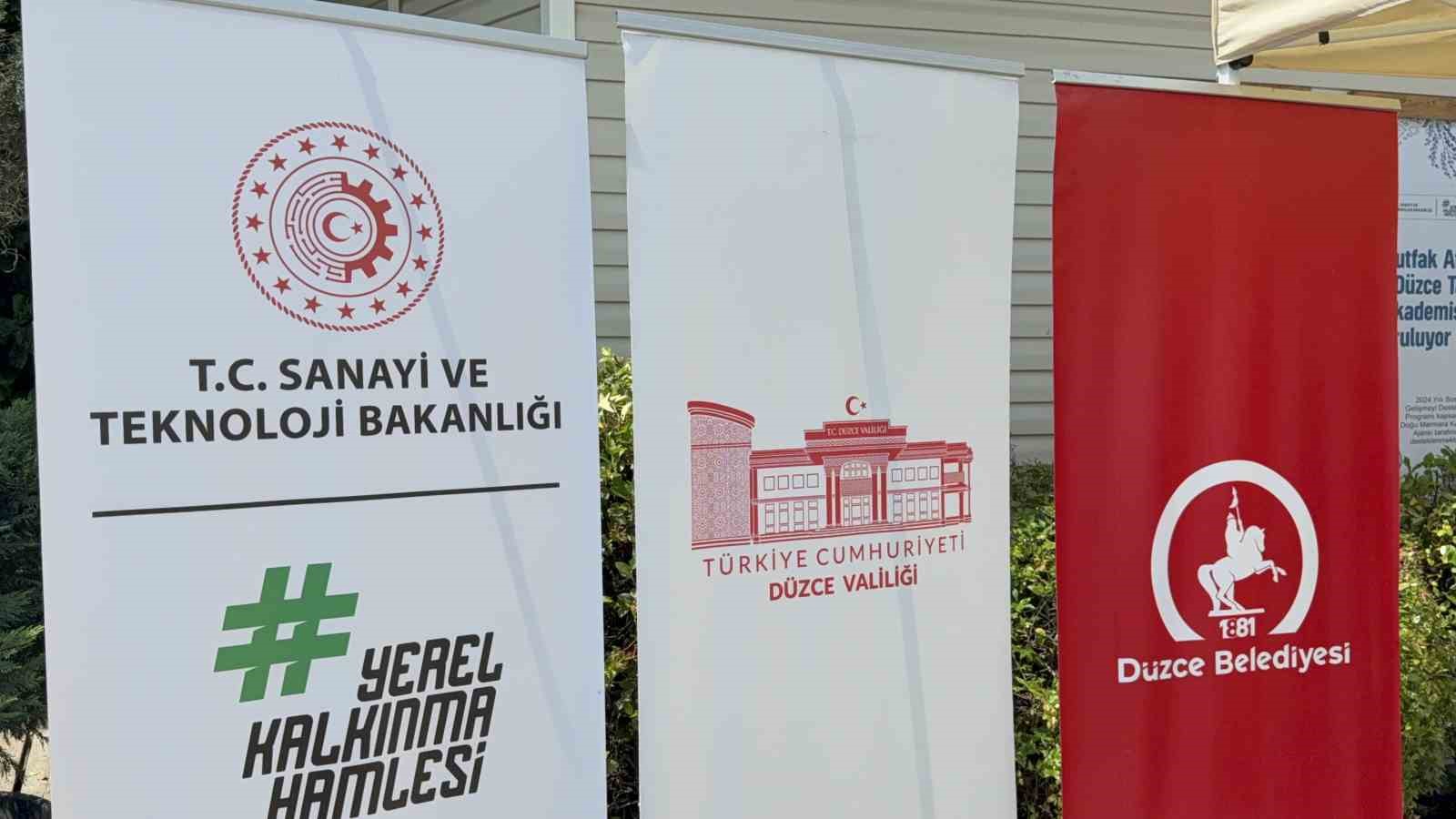 Mutfak akademisi 50 kadına umut olacak