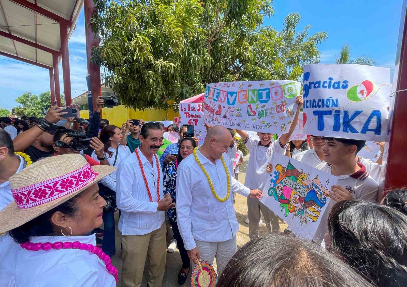 TİKA, Meksika’da kasırgada hasar gören okulu yeniden eğitime hazır hale getirdi