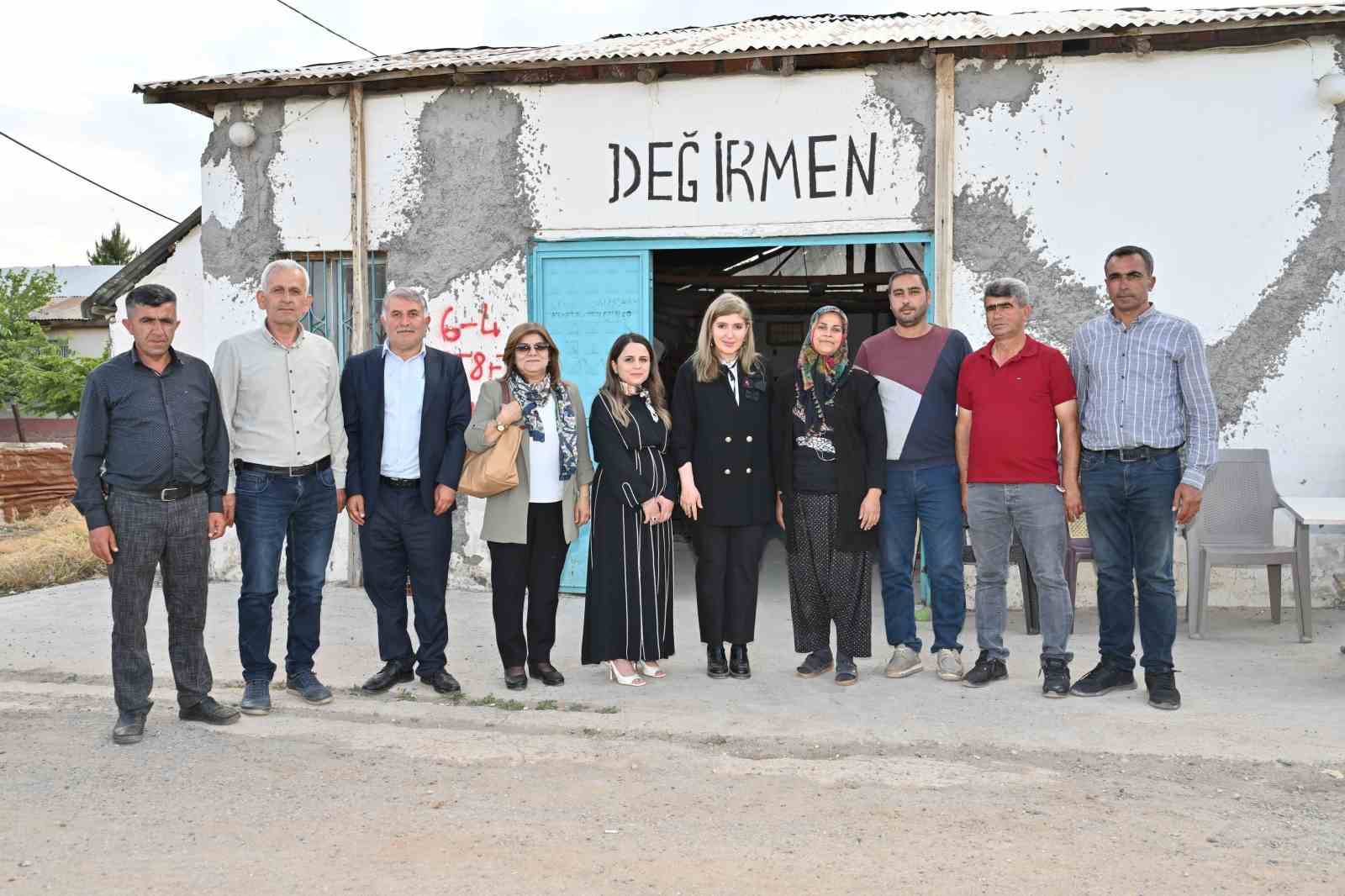Milletvekili Ölmeztoprak, Doğanşehir’de üreticilerle buluştu