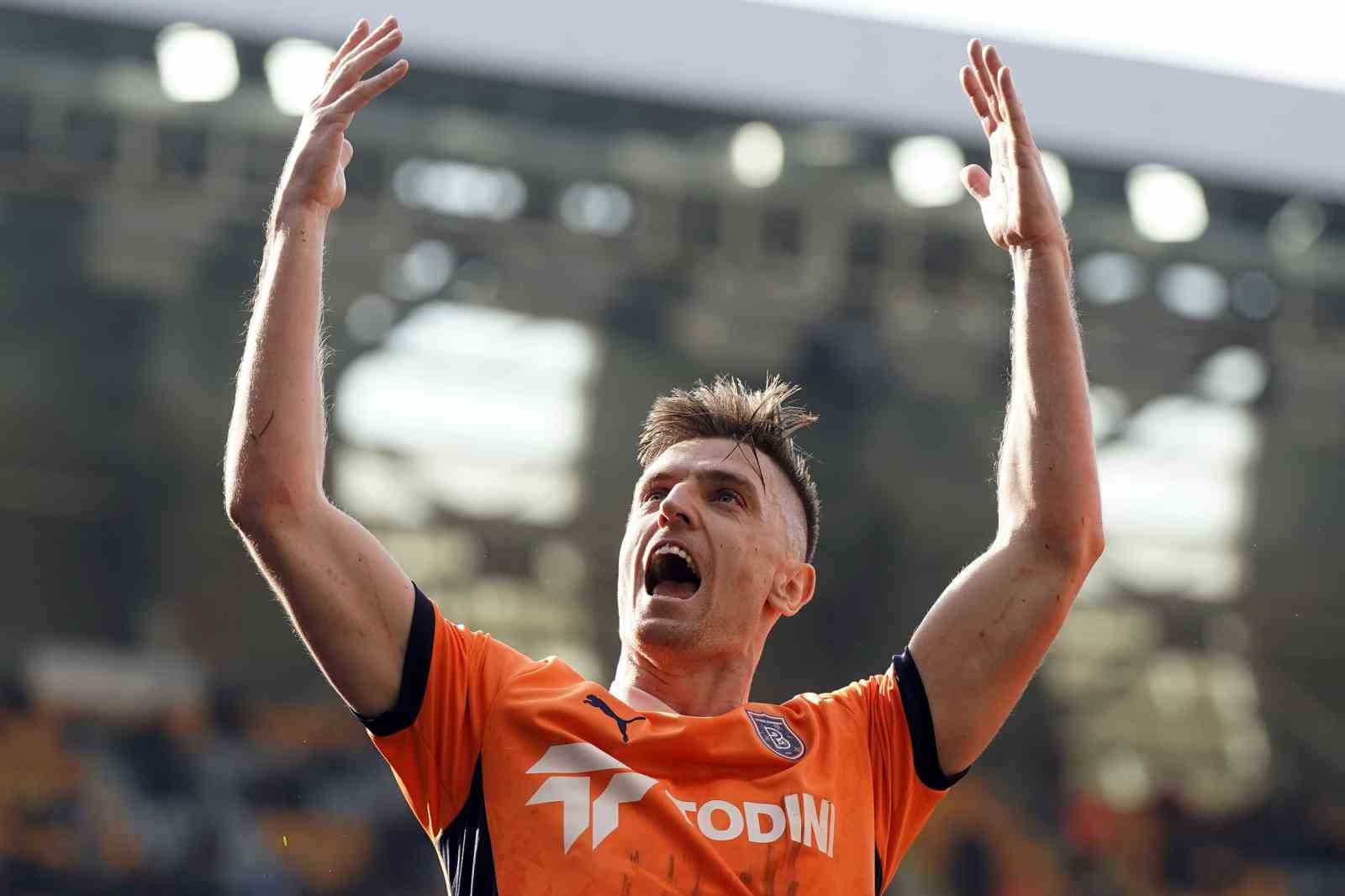 Piatek, Katar ekibi Al Duhail’e transfer oldu