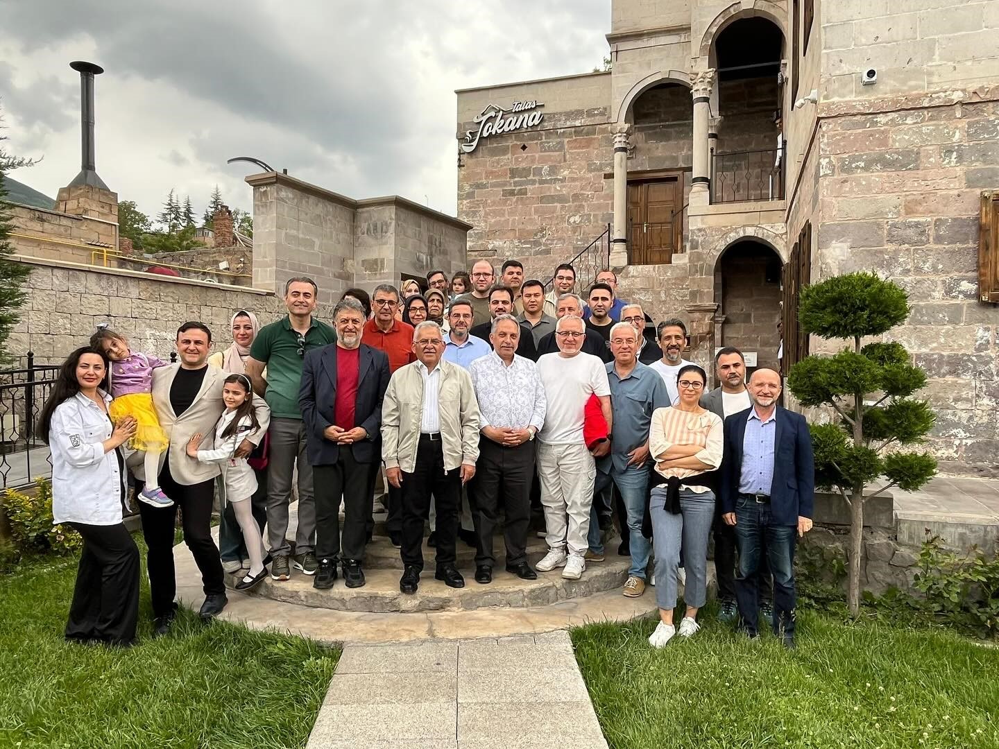 Doktor başkan meslektaşları ile buluştu