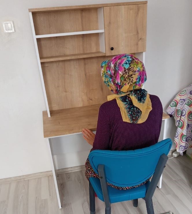 Vezirk&ouml;pr&uuml; SYDV&rsquo;den eğitimde fırsat eşitliğine katkı: "Evimizin sıcak k&ouml;şesinde her masa, bir sınıf"
