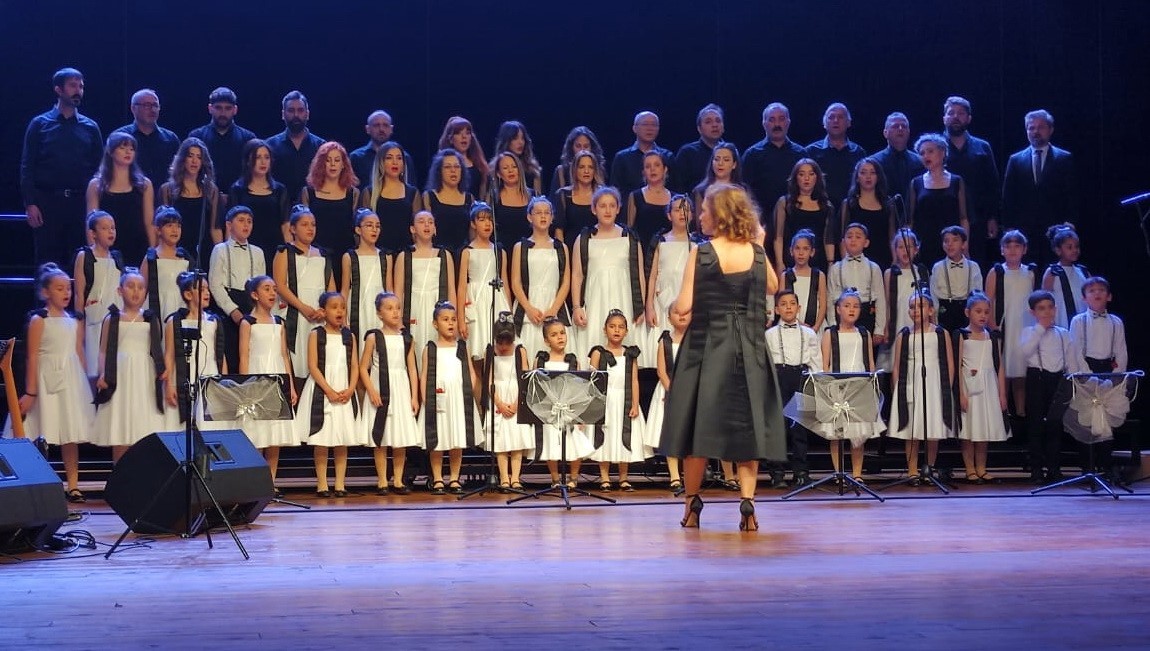 Amisos Çocuk Korosu’na Türkiye Korolar Şenliği’nde iki ödül
