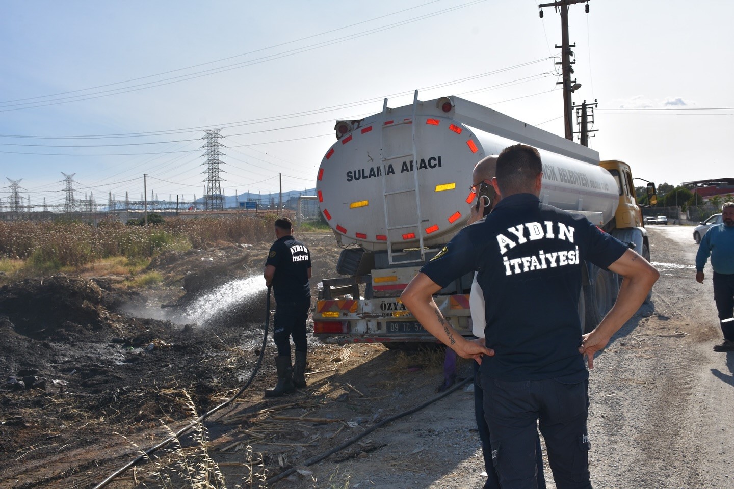Başkan Zencirci’den yangın uyarısı: "Emeğimiz, geleceğimiz kül olmasın"
