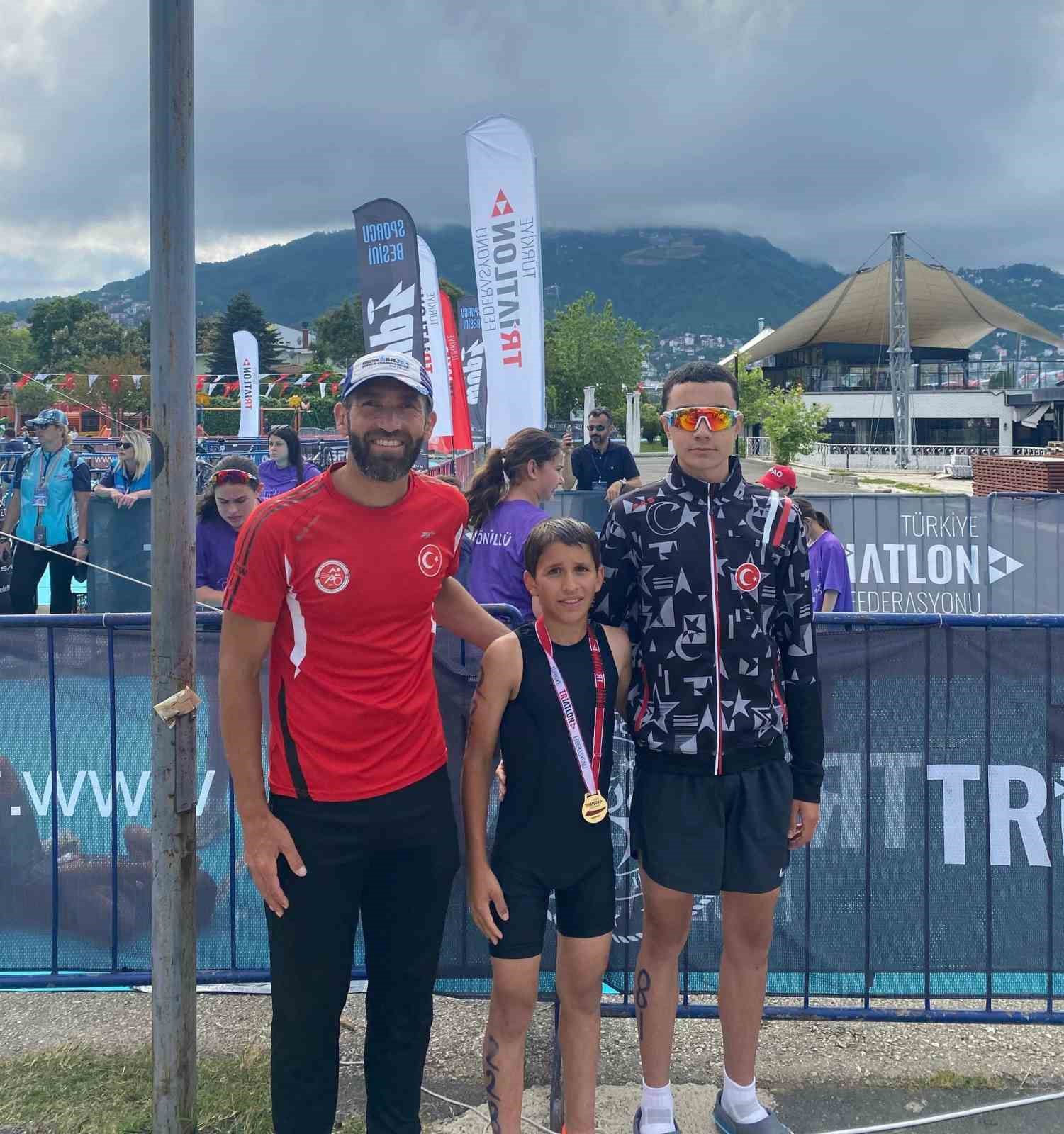 Elazığ’ın triatlonda ilk derecesi