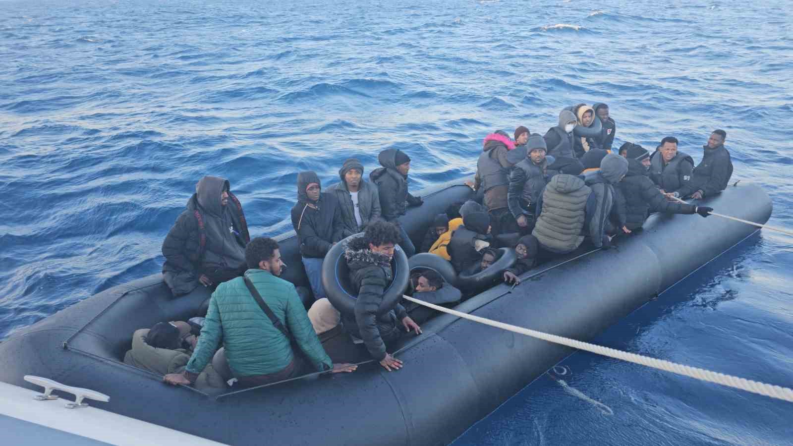 Aydın’da 1 ayda 132 düzensiz göçmen kurtarıldı