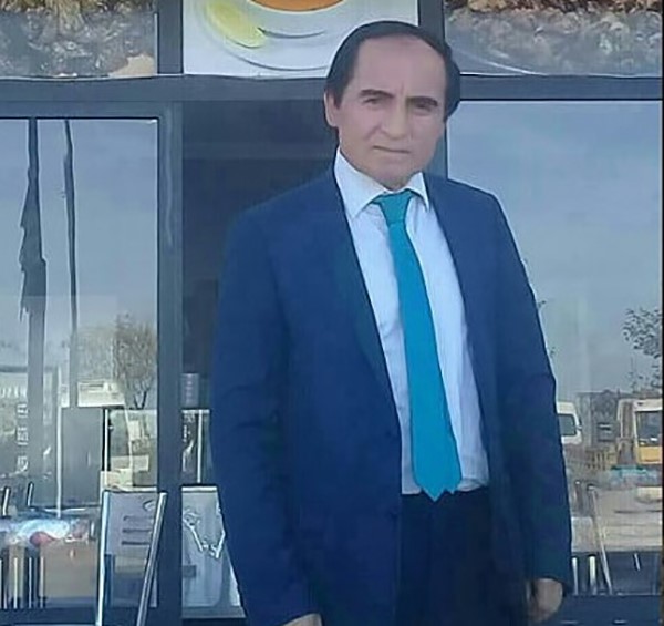 Okul müdürü odasında ölü bulundu