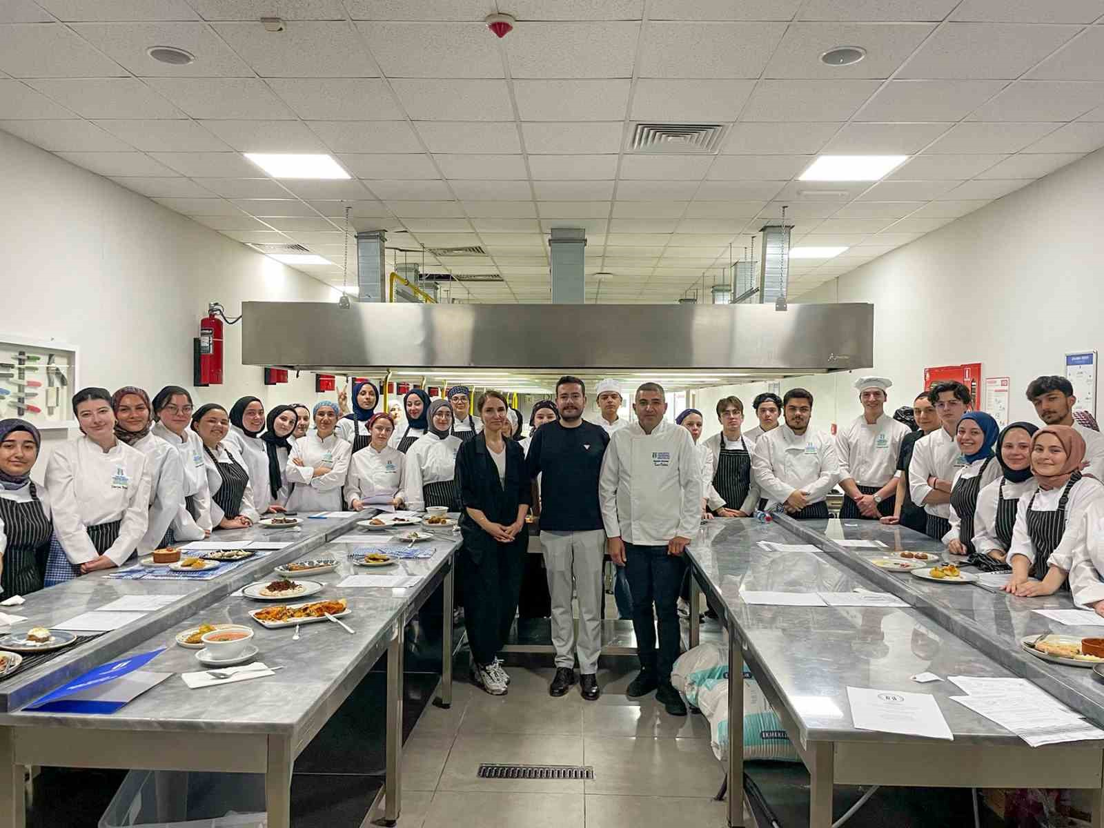 Geleceğin aş&ccedil;ıları h&uuml;nerlerini yarıştırdı
