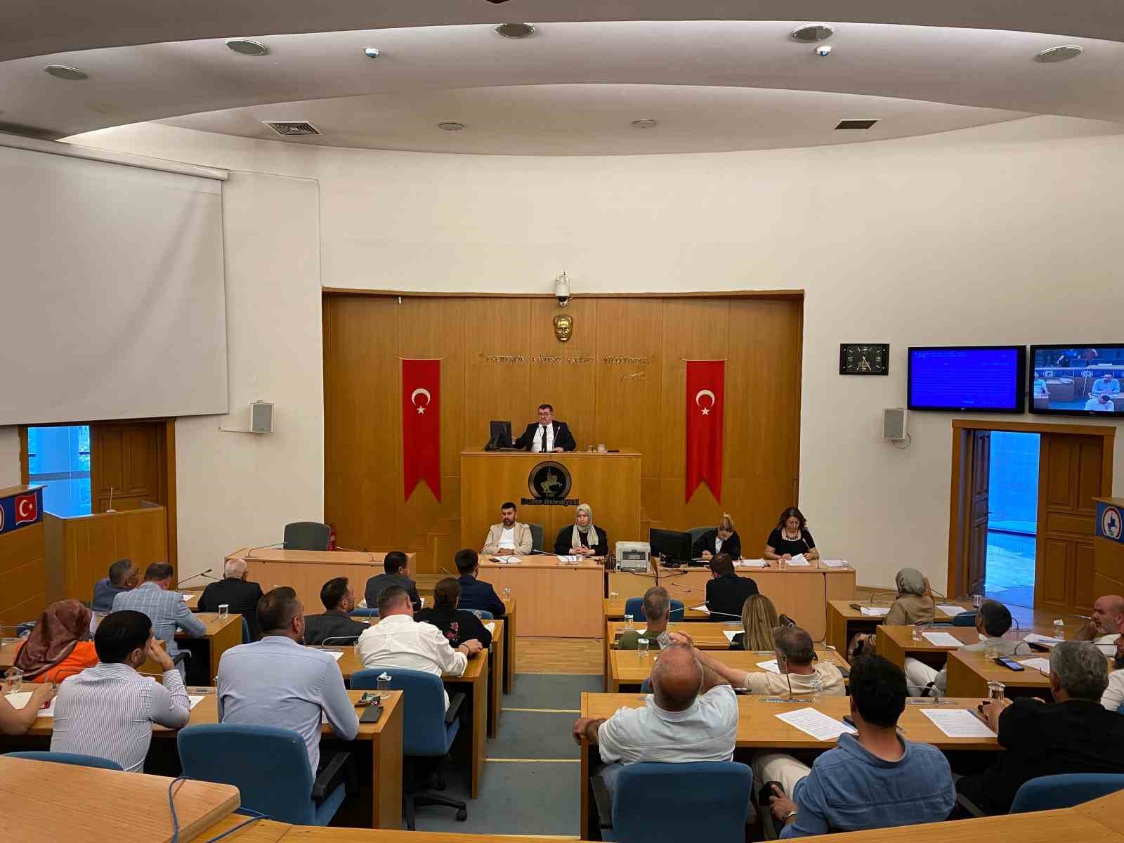 Ediz Hun Düzceli oldu