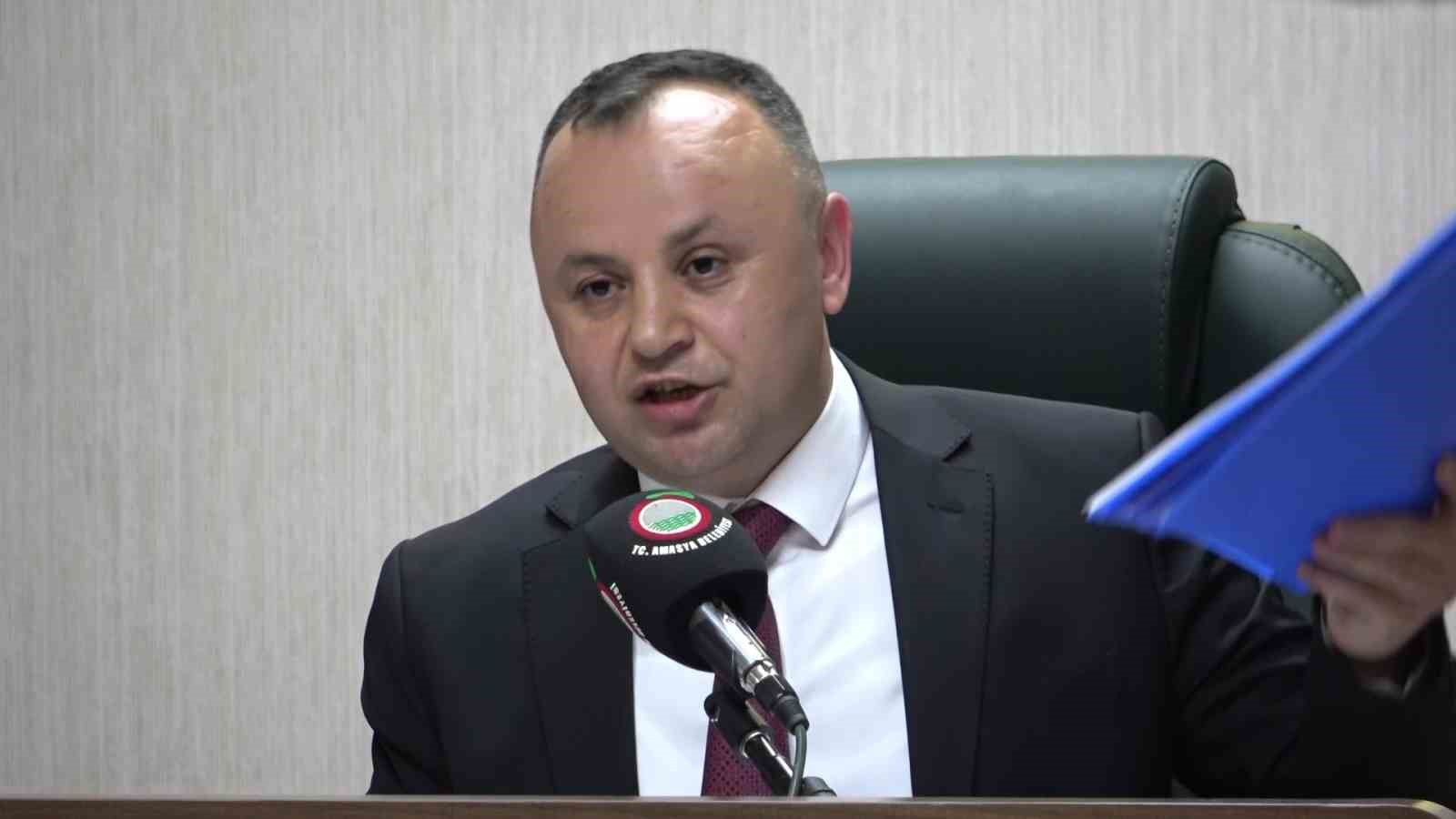 Amasya'da Eğlence Mekanı Kapanışlarına Tepki: Belediye Başkanı 'Görevimizi Yapıyoruz' Dedi!