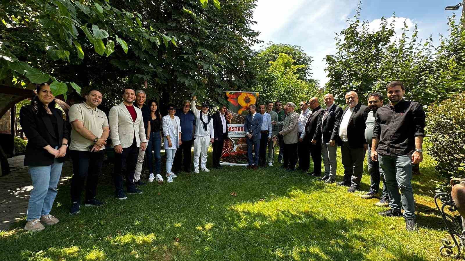 Kardelen Kestane Şekeri’nden yerel lezzetlere destek
