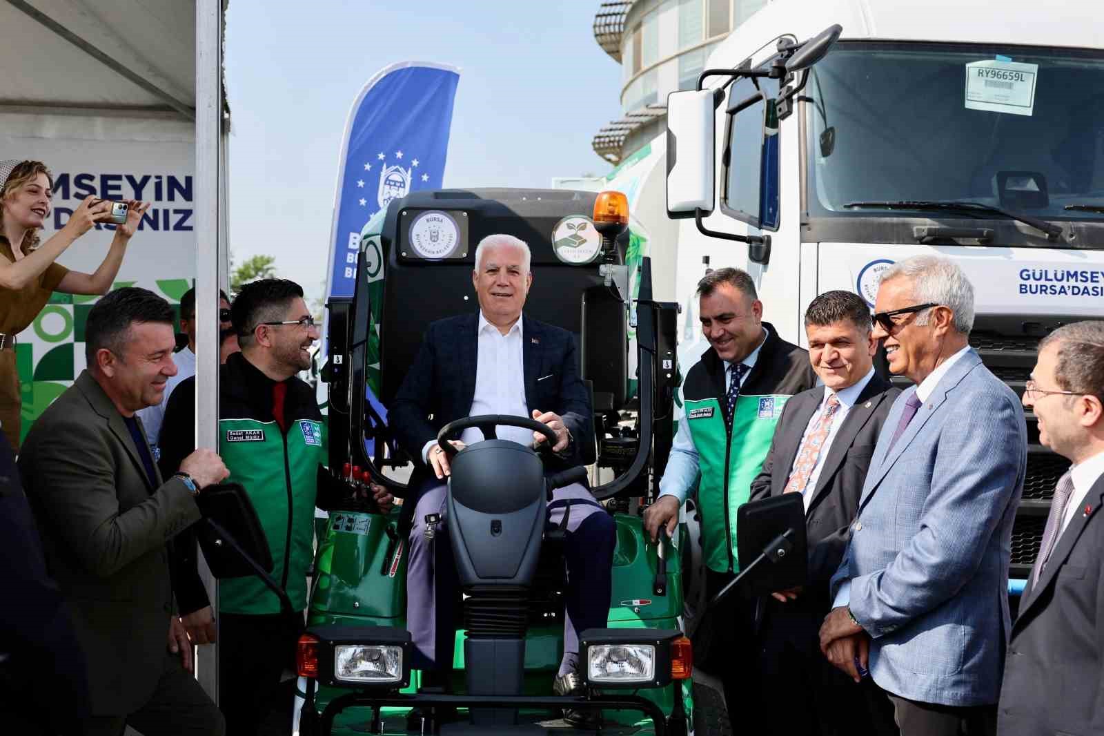 B&uuml;y&uuml;kşehir, Tarım Peyzaj A.Ş. filosunu g&uuml;&ccedil;lendirdi
