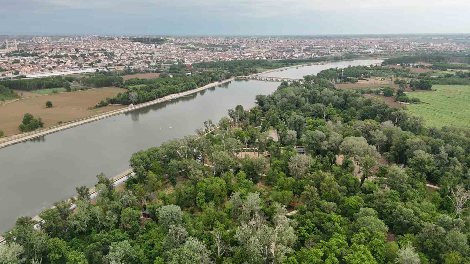 Edirne’deki Söğütlük Millet Bahçesi açıldı