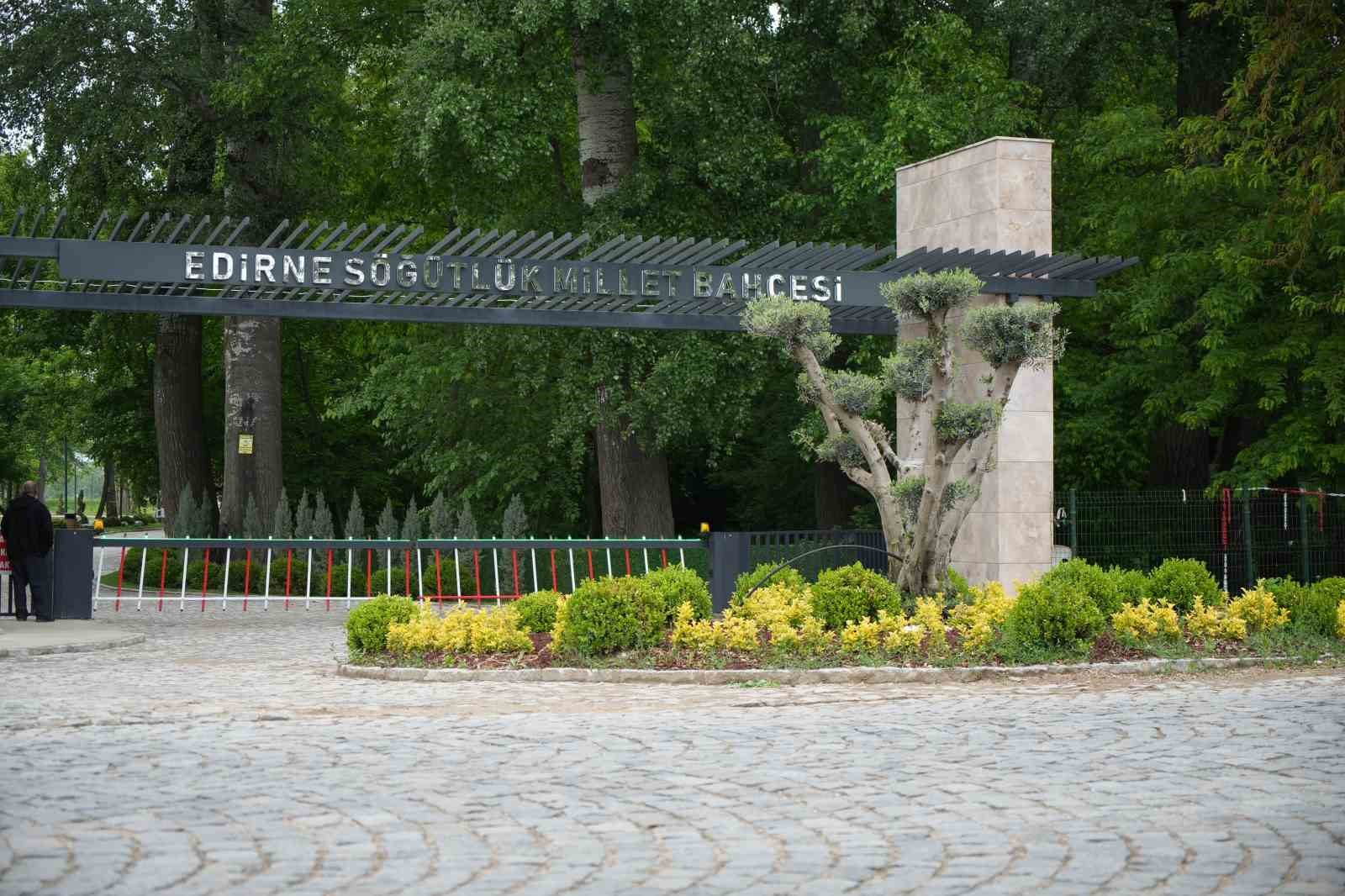 Edirne&rsquo;deki S&ouml;ğ&uuml;tl&uuml;k Millet Bah&ccedil;esi a&ccedil;ıldı
