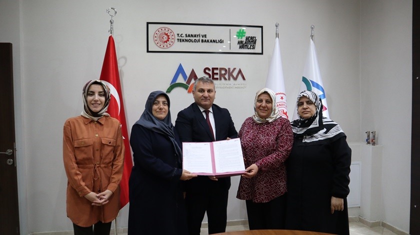 Sarıkamış&rsquo;ta &uuml;retilen hediyelik eşyalar tescillenecek
