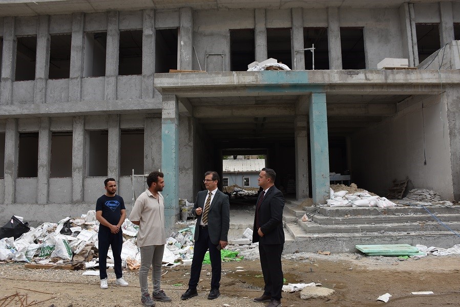 Salihli’de sağlık yatırımları devam ediyor