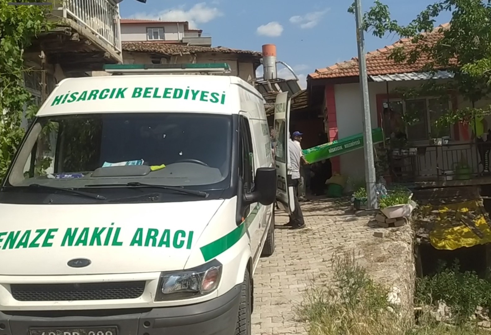 Hisarcık’ta yaşlı kadın evinde ölü bulundu