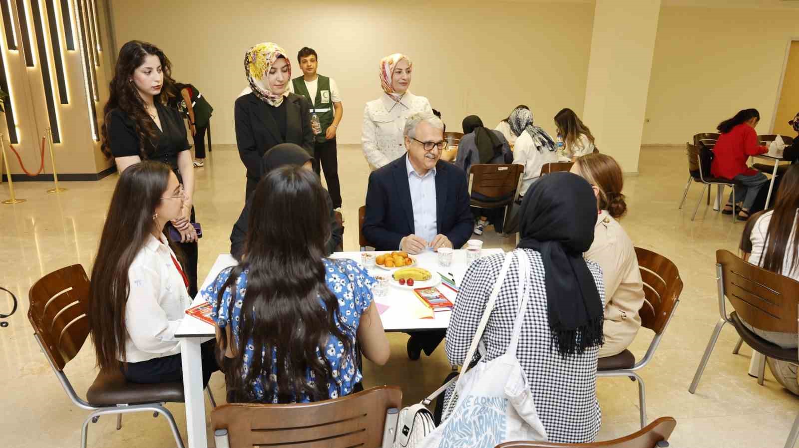 GİBT&Uuml;&rsquo;den anlamlı proje
