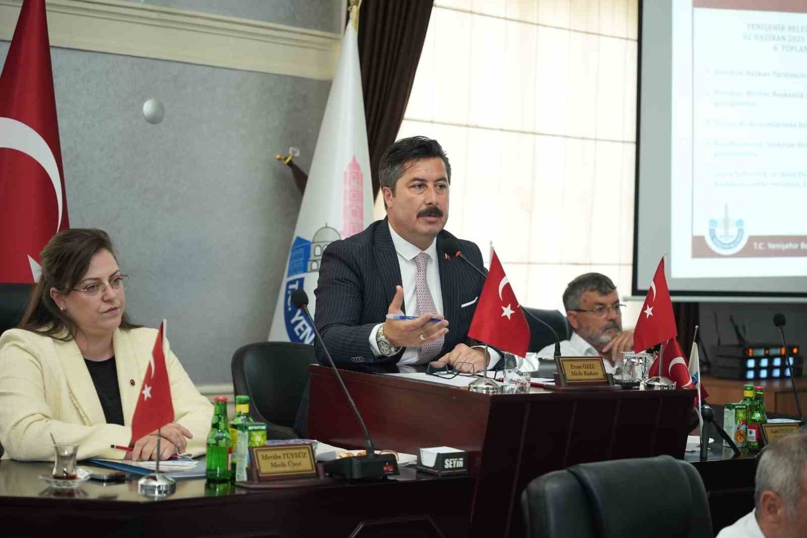 Yenişehir Belediyesi meclisinde şok karar